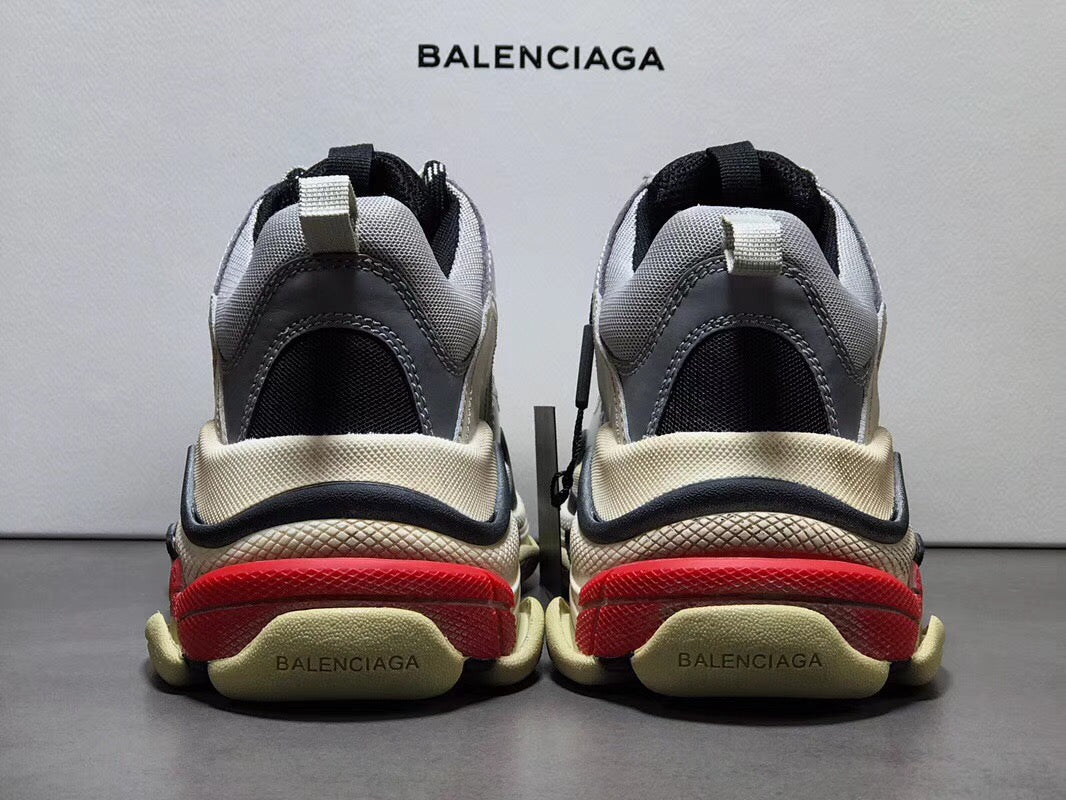 Balenciaga Triple S Silver Black 2019 - Luxe Premium Brazil