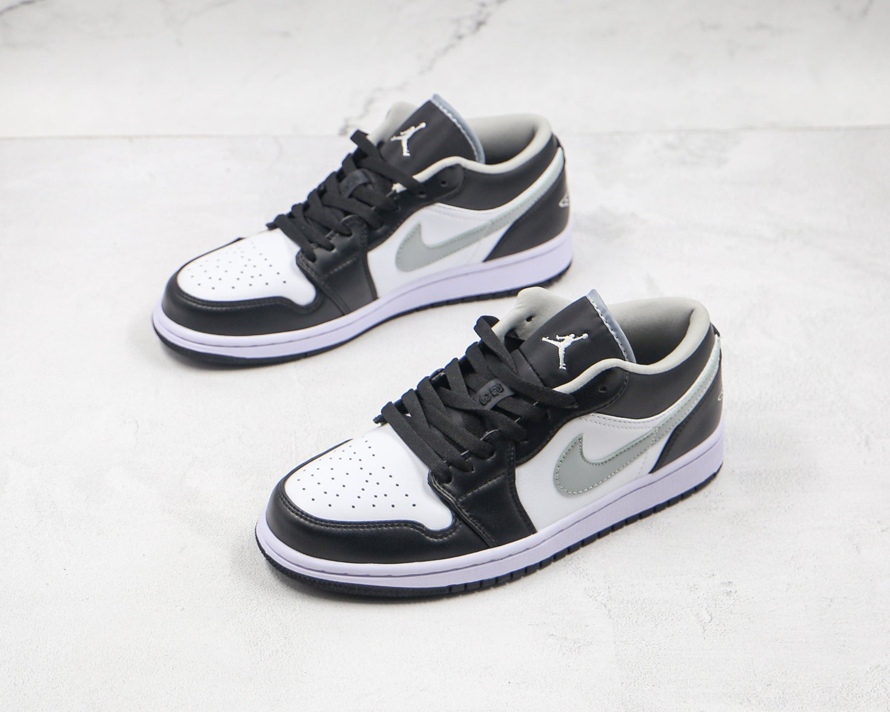 Jordan 1 Low Black White Grey Luxe Premium Brazil