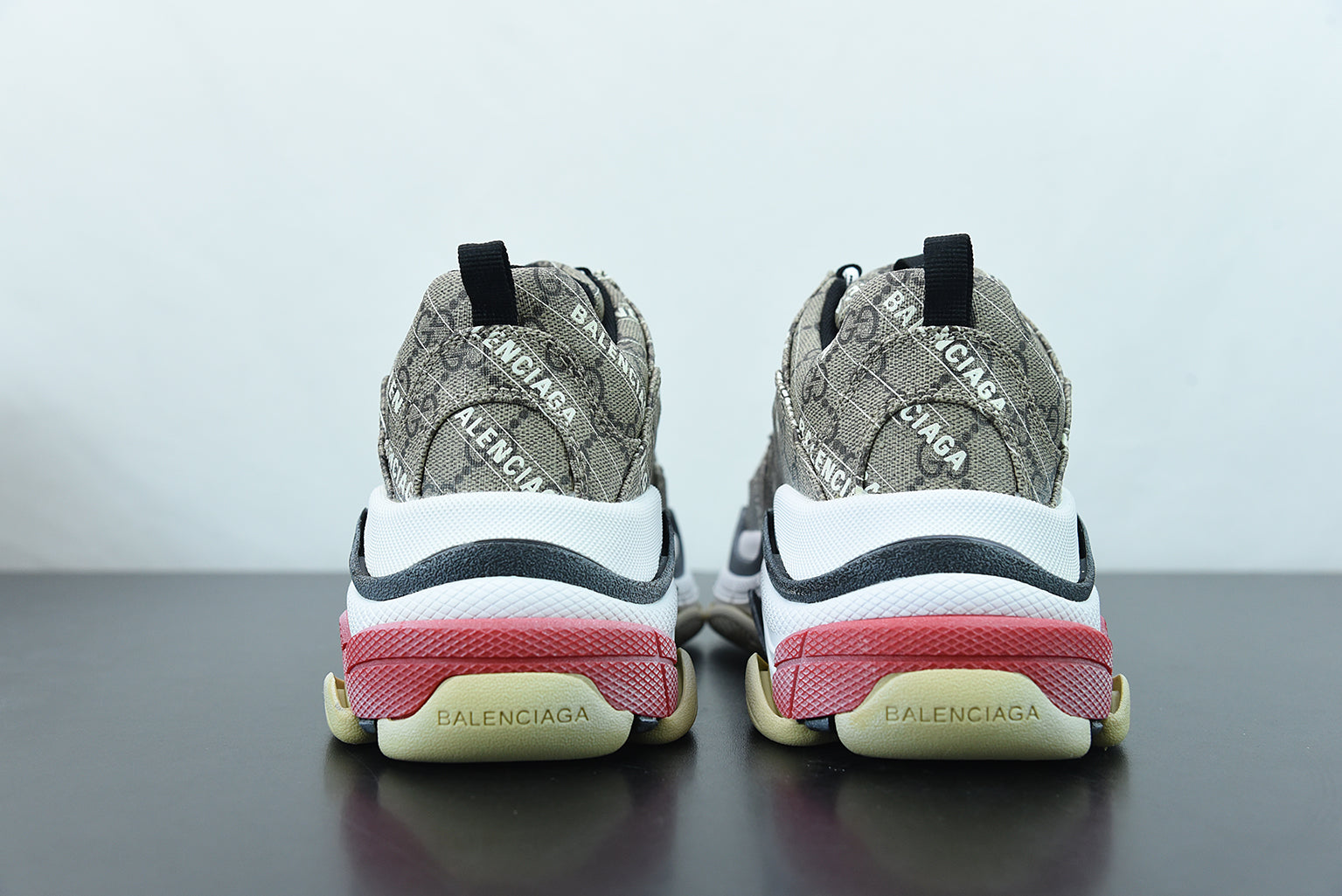 Gucci X Balenciaga The Hacker Project Triple S Beige - Luxe Premium Brazil