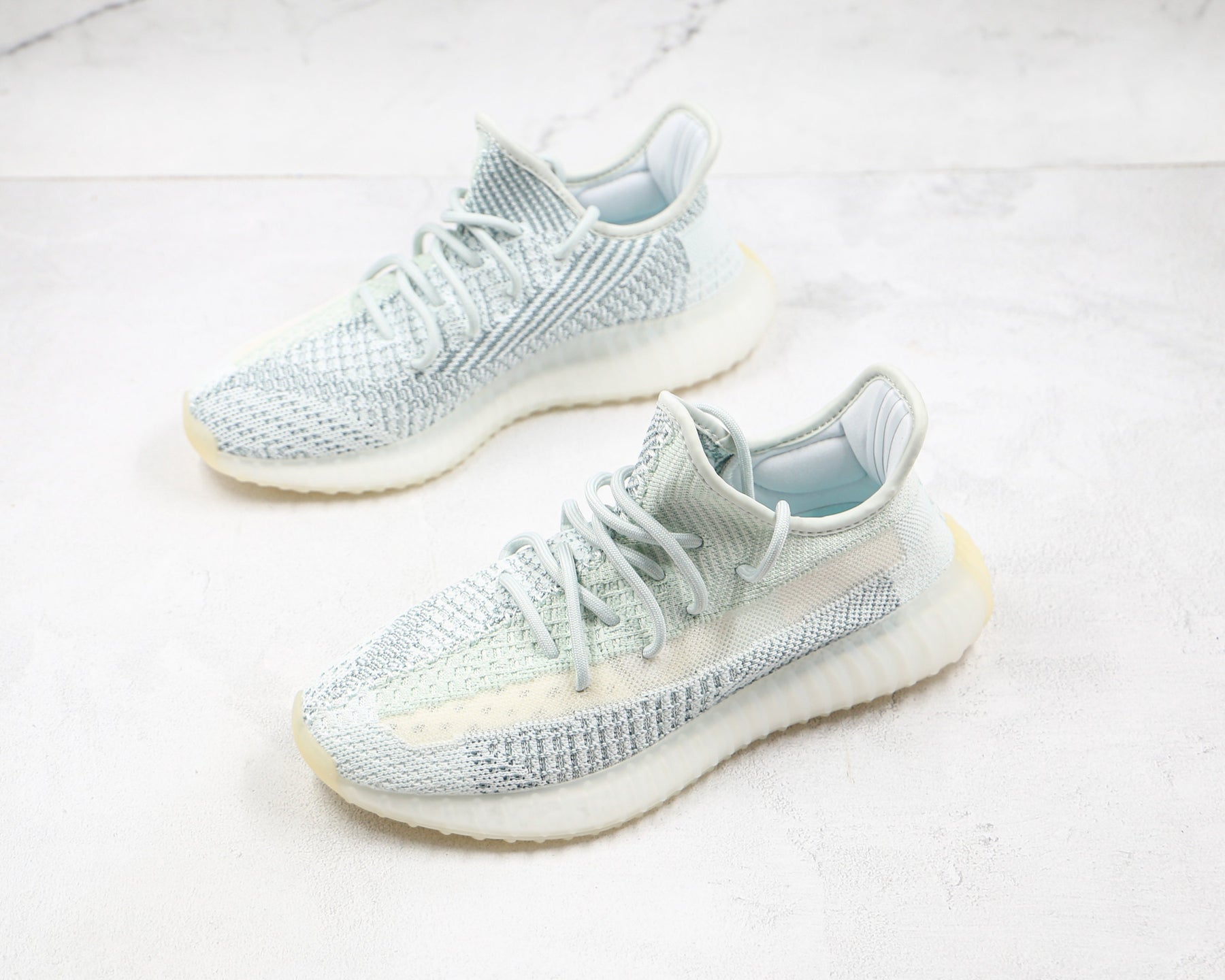 Adidas Yeezy Boost 350 V2 Cloud White (Reflective) - Luxe Premium Brazil