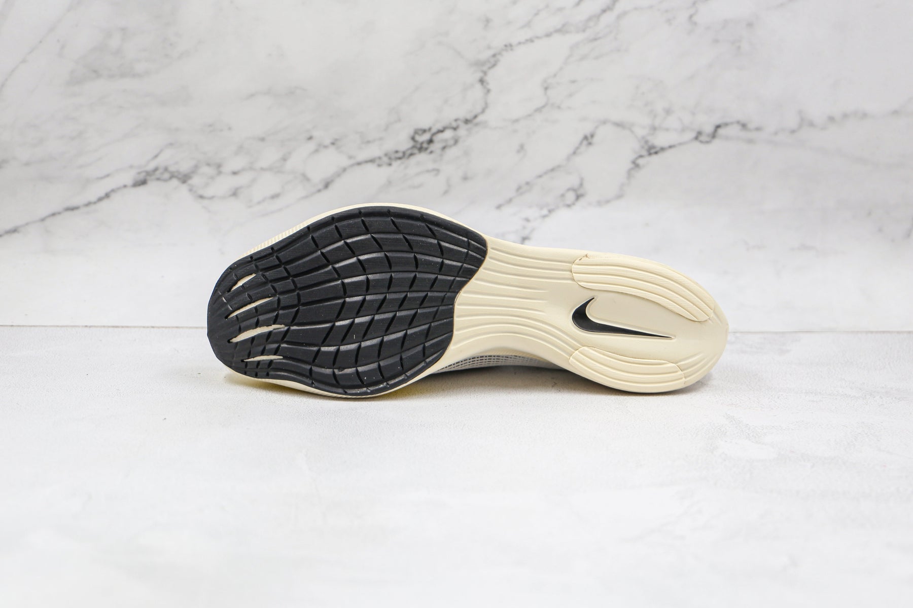 Nike ZoomX Vaporfly Next% 2 White Yellow Strike Luxe Premium Brazil