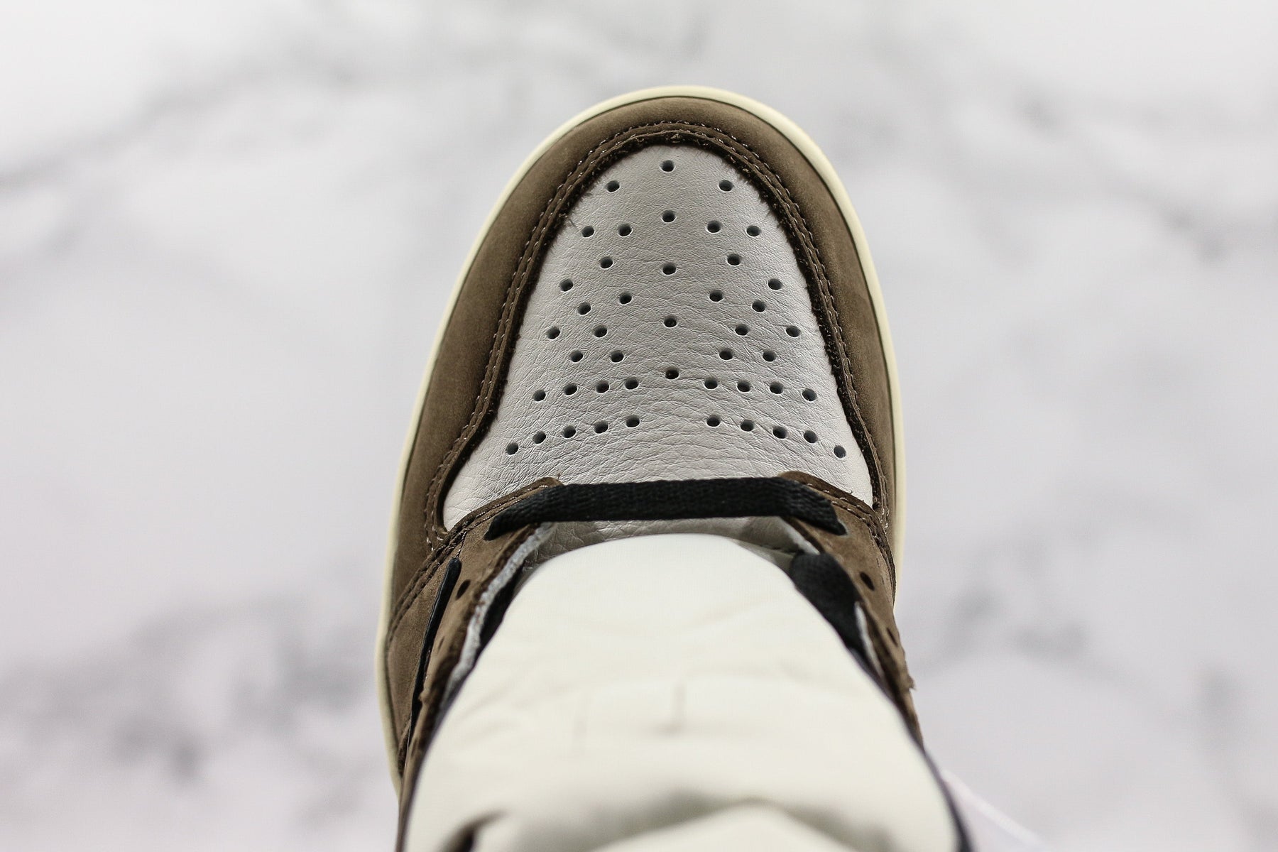 Jordan 1 Retro High Travis Scott Mocha Luxe Premium Brazil