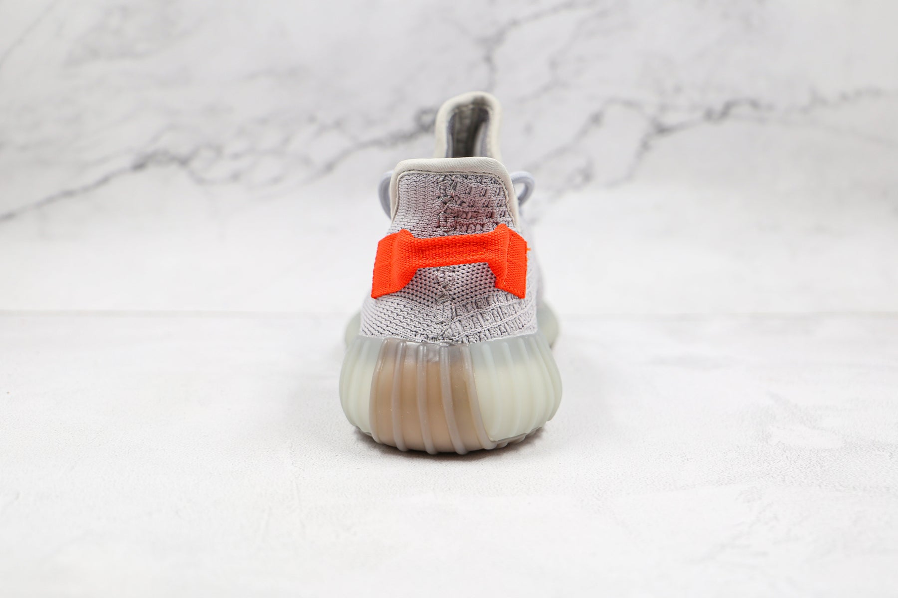 Adidas Yeezy Boost 350 V2 Tail Light - Luxe Premium Brazil