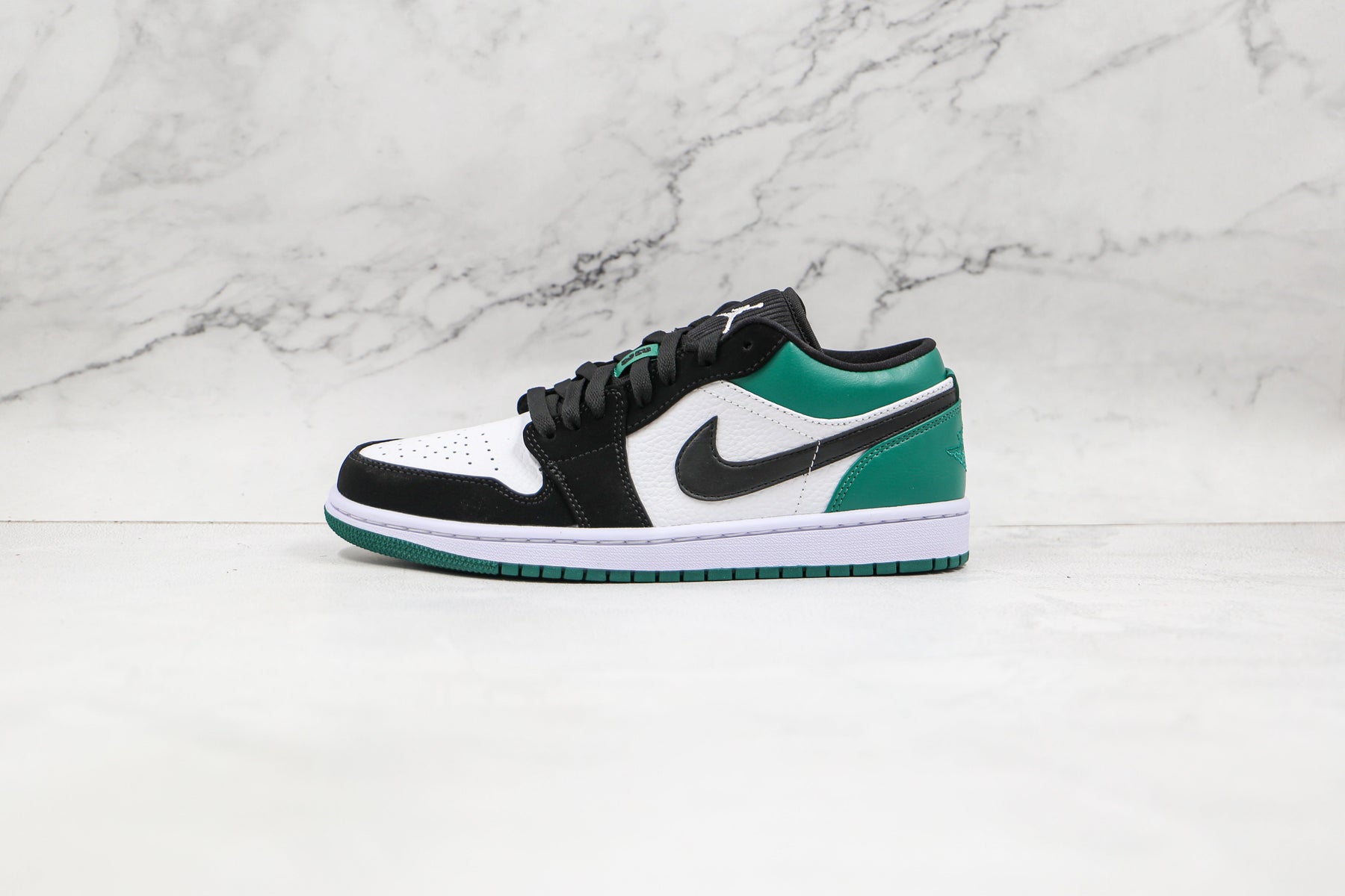 Jordan 1 Low White Black Mystic Green Luxe Premium Brazil