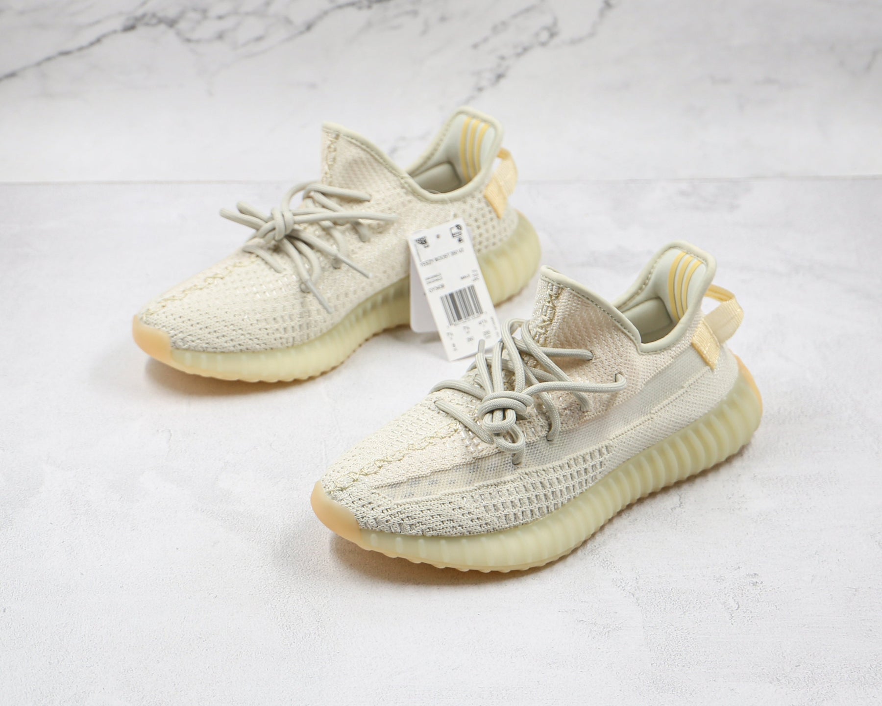 Adidas Yeezy Boost 350 V2 Light - Luxe Premium Brazil