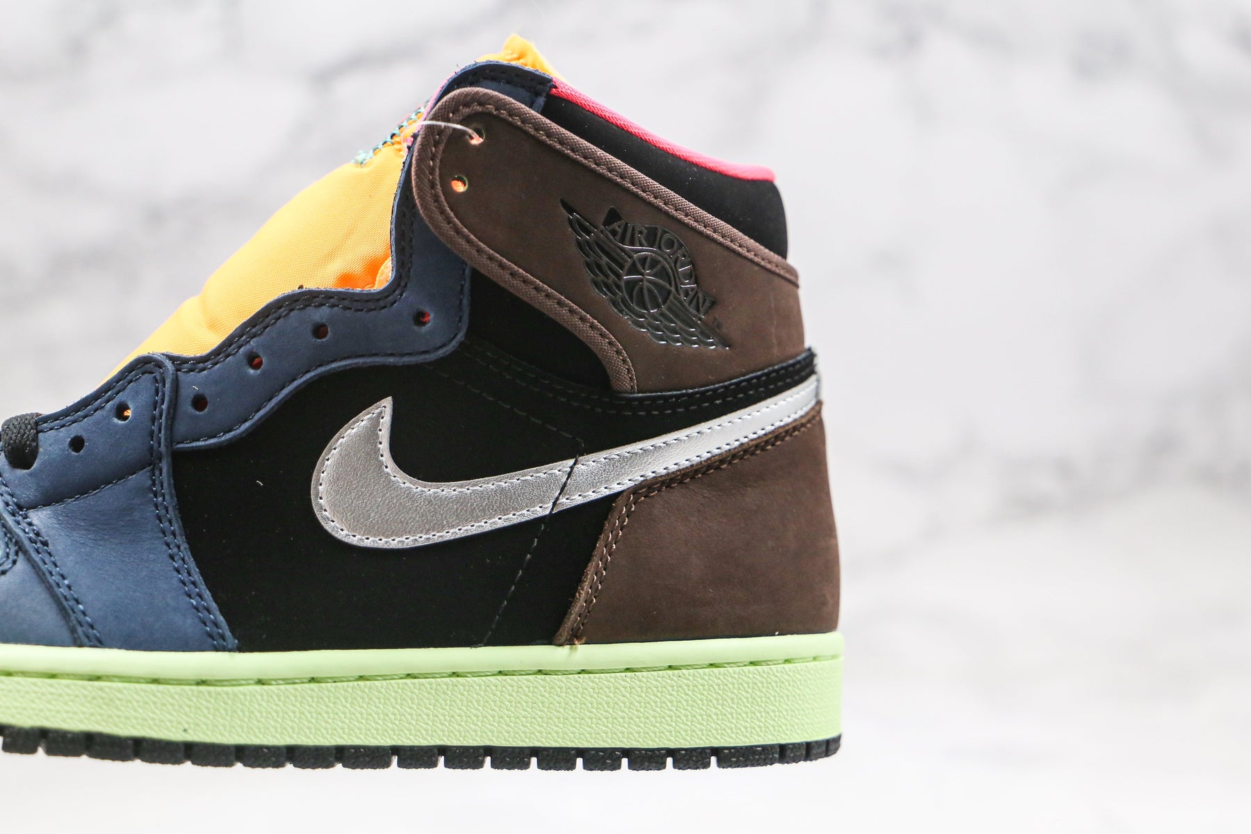 Jordan 1 Retro High Tokyo Bio Hack Luxe Premium Brazil