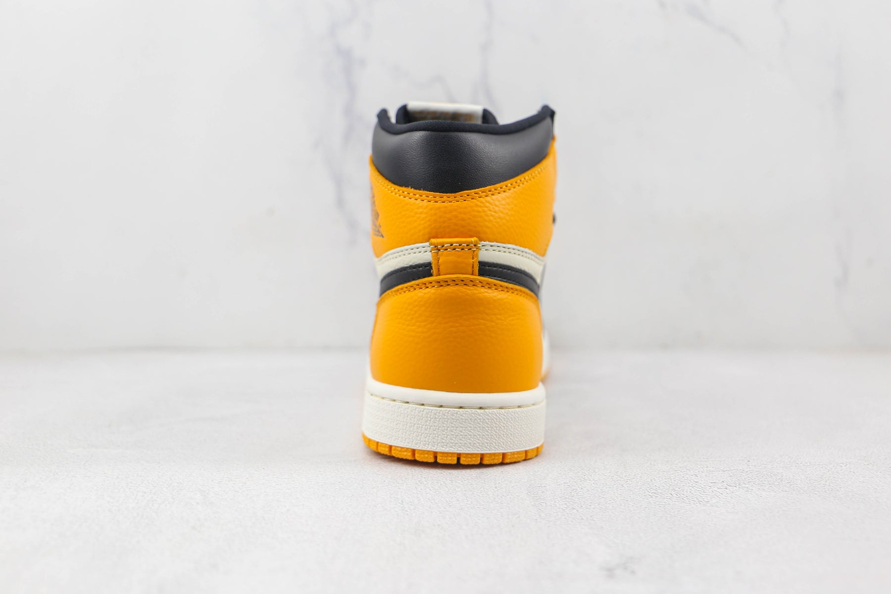 Jordan 1 Retro High Taxi Yellow Toe Luxe Premium Brazil