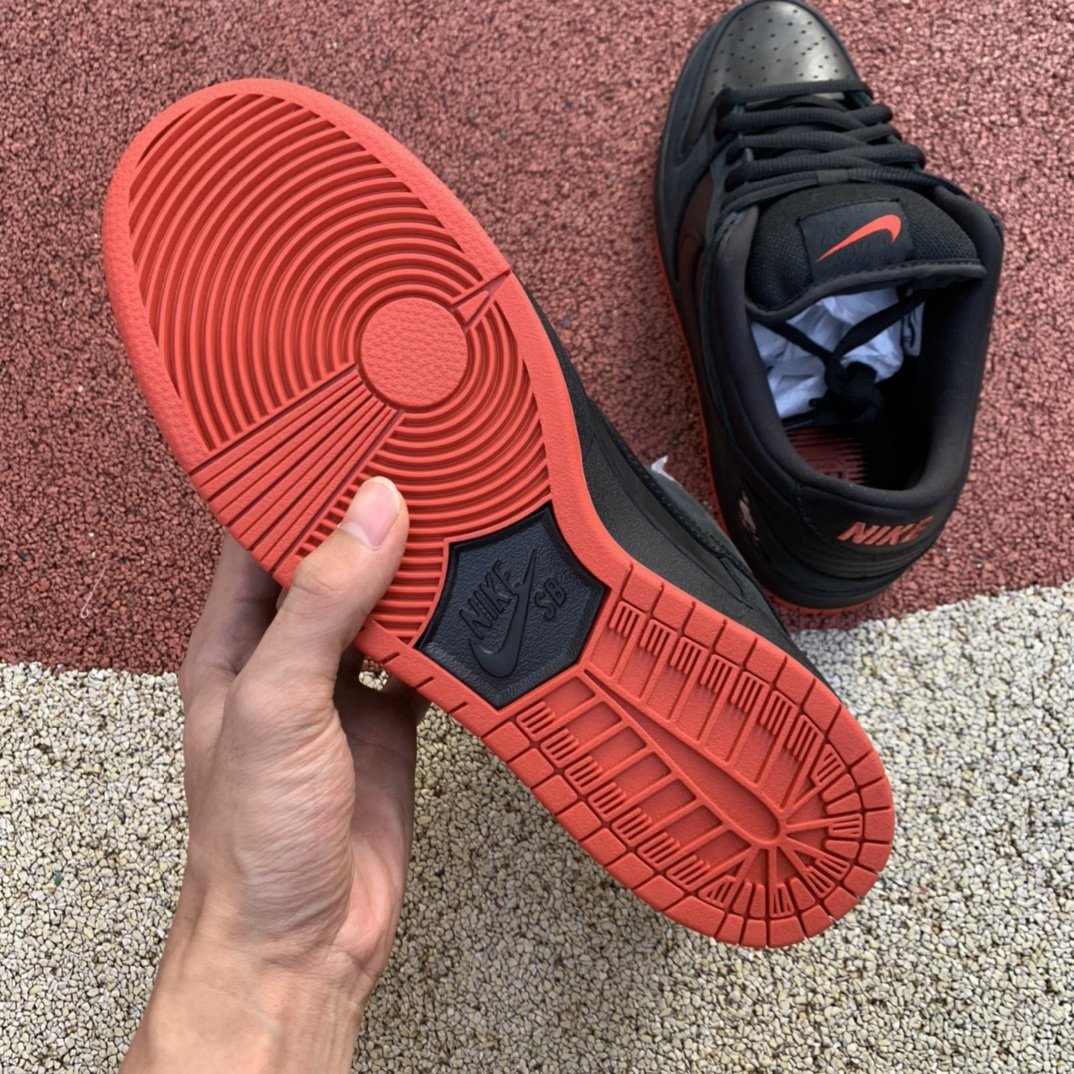 Nike SB Dunk Low Black Pigeon My Store