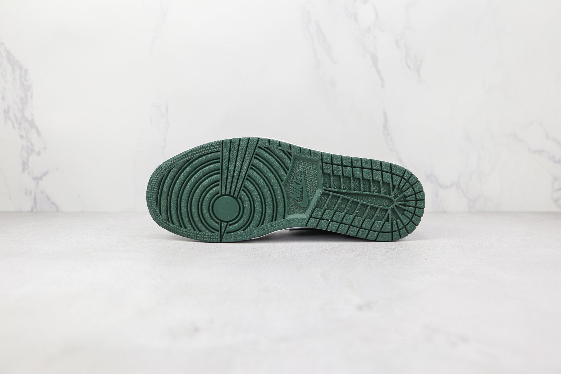 Jordan 1 Low Green Toe Luxe Premium Brazil