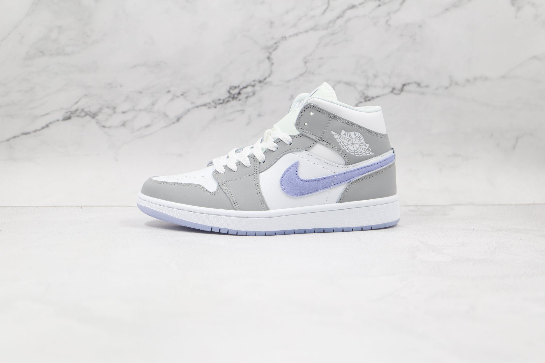 Jordan 1 Mid Wolf Grey Aluminum - Luxe Premium Brazil