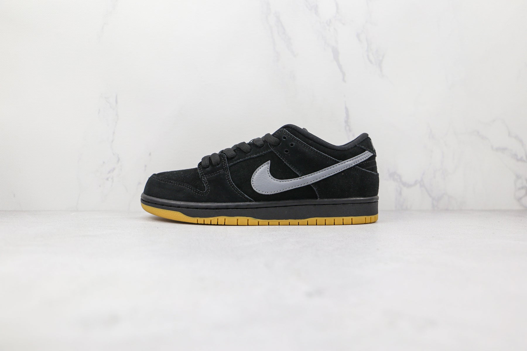 Nike SB Dunk Low Fog My Store