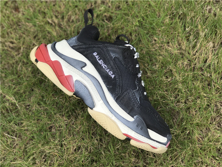 Balenciaga Triple S Black White Red - Luxe Premium Brazil