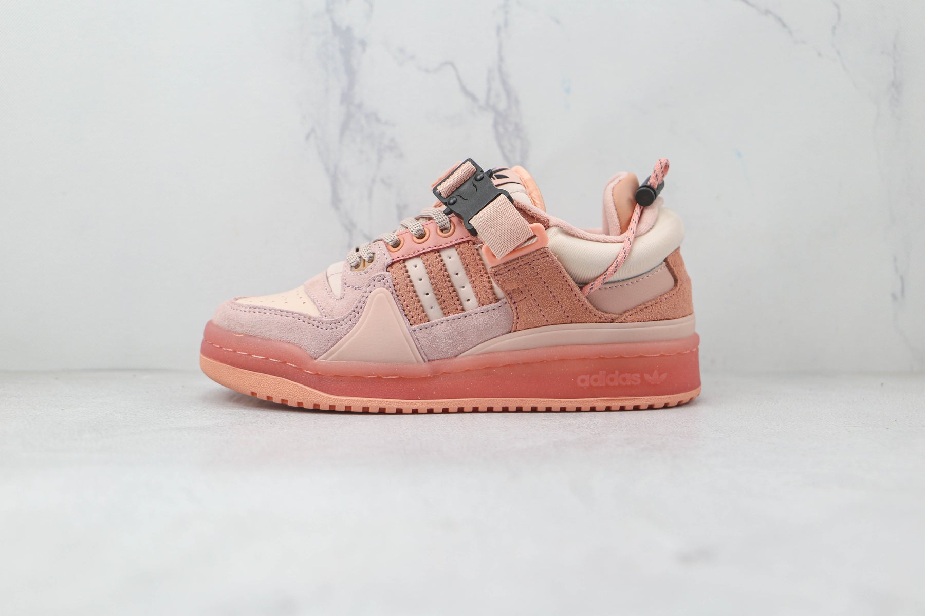 Adidas Bad Bunny Pink Easter Egg - Luxe Premium Brazil