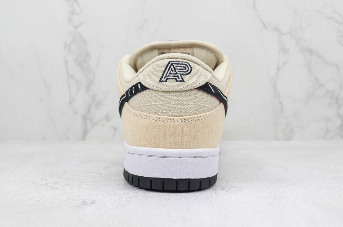 Nike SB Dunk Low Albino & Preto 'Jiu-Jitsu' My Store