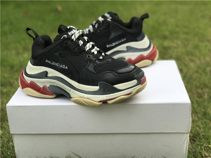 Balenciaga Triple S Black White Red - Luxe Premium Brazil