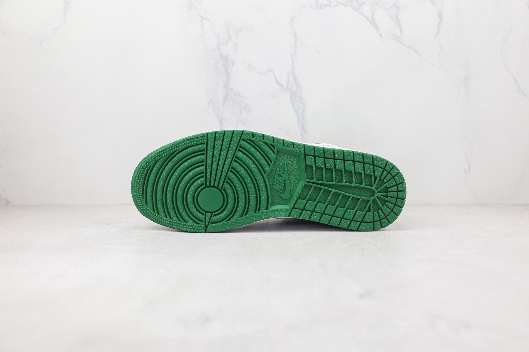 Jordan 1 Mid SE Grey Green - Luxe Premium Brazil