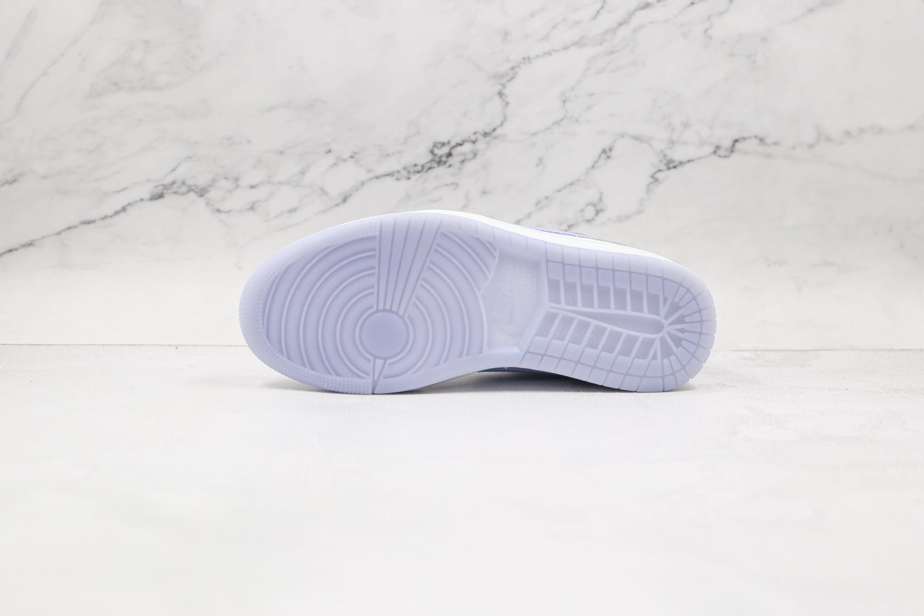 Jordan 1 Mid Wolf Grey Aluminum - Luxe Premium Brazil