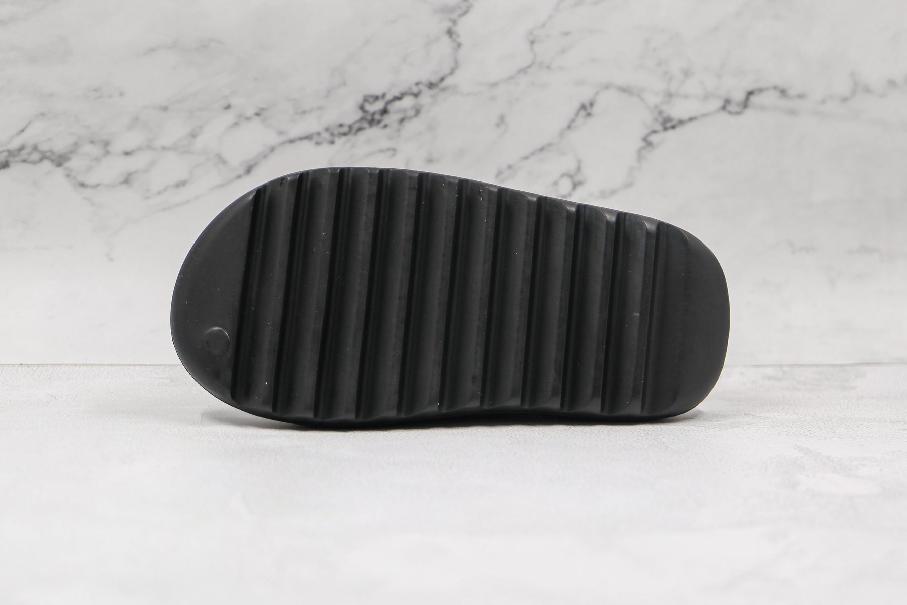 Adidas Yeezy Slide Onyx - Luxe Premium Brazil