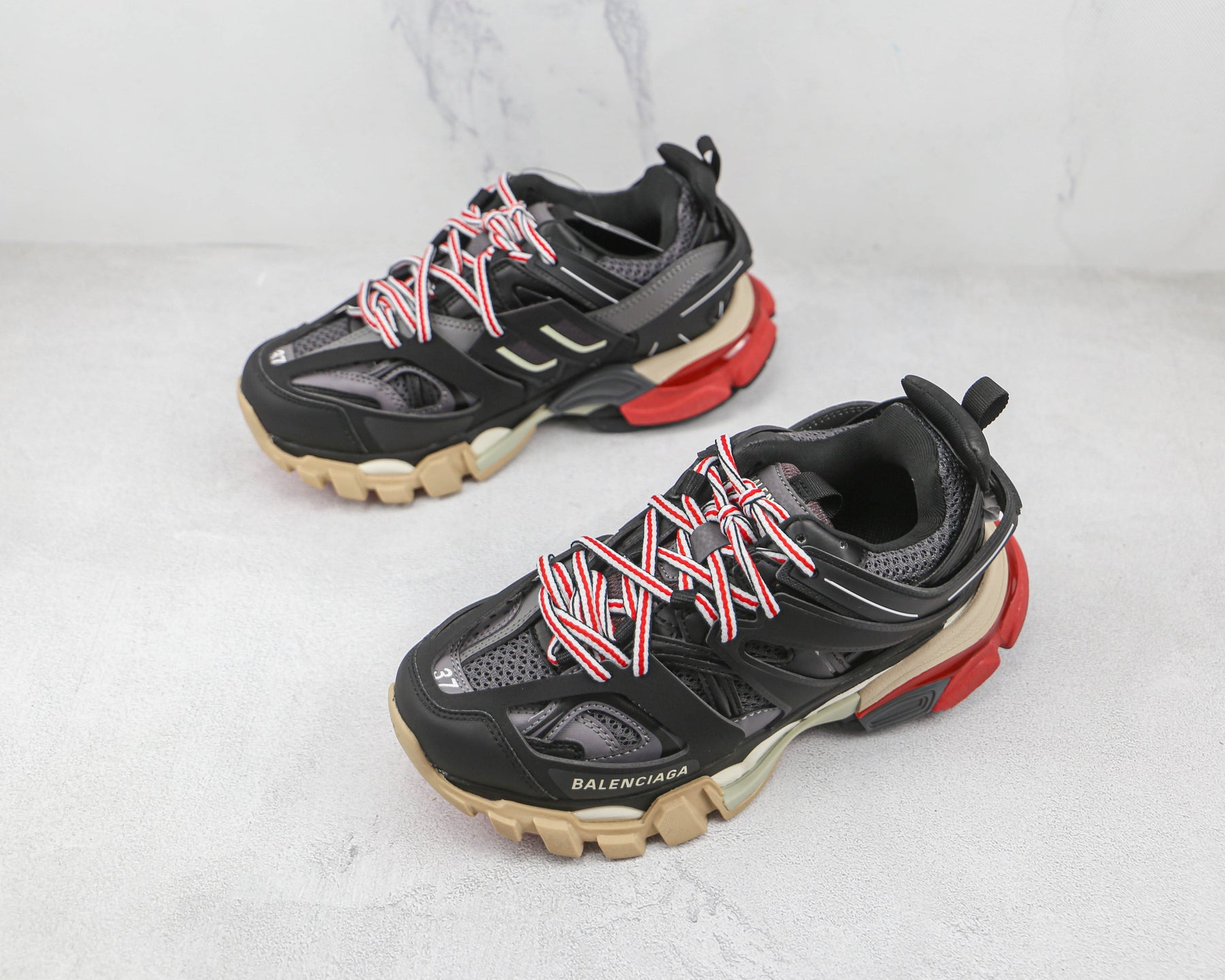 Balenciaga Track Black Grey Red - Luxe Premium Brazil