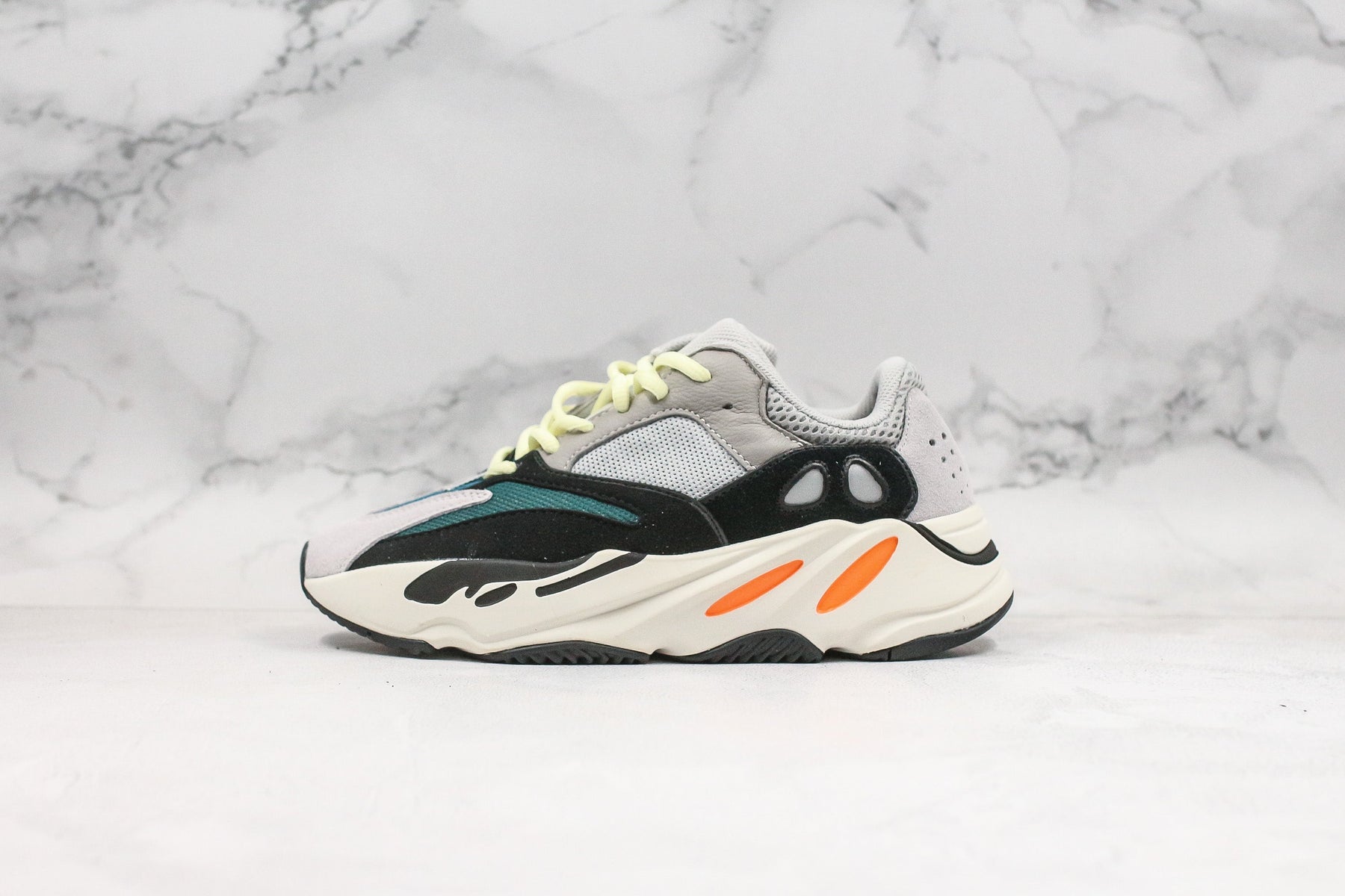 Adidas Yeezy Boost 700 Wave Runner - Luxe Premium Brazil