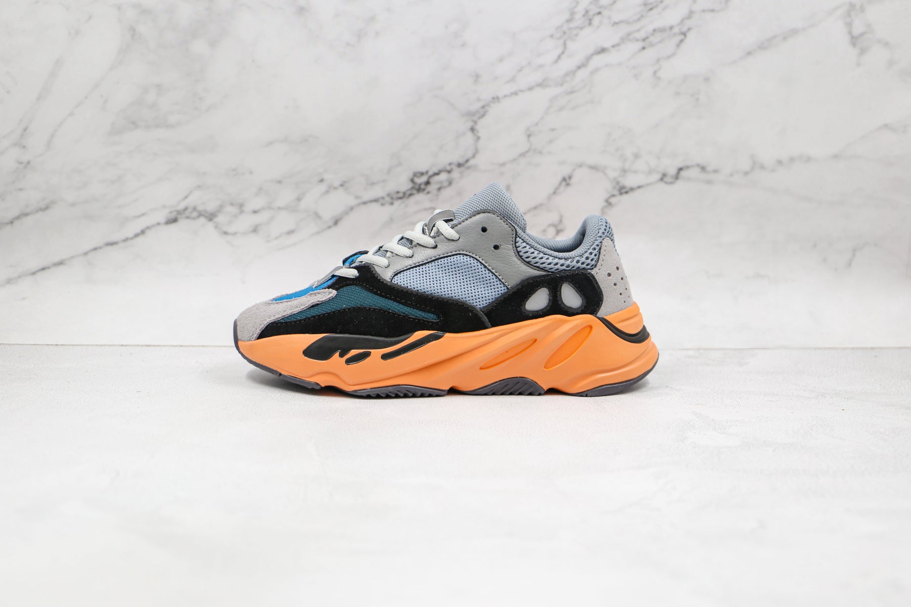 Adidas Yeezy Boost 700 Wash Orange - Luxe Premium Brazil