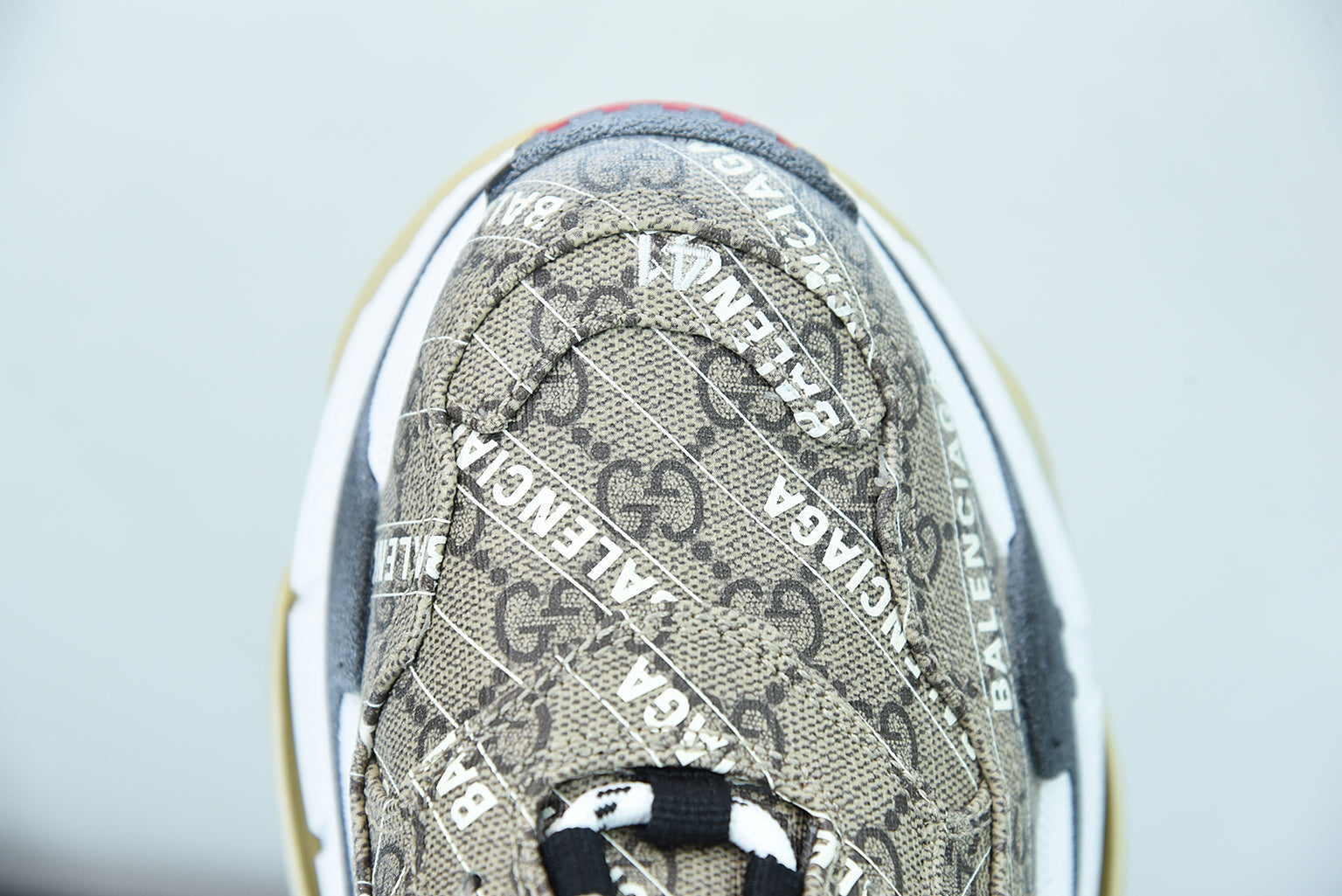Gucci X Balenciaga The Hacker Project Triple S Beige - Luxe Premium Brazil
