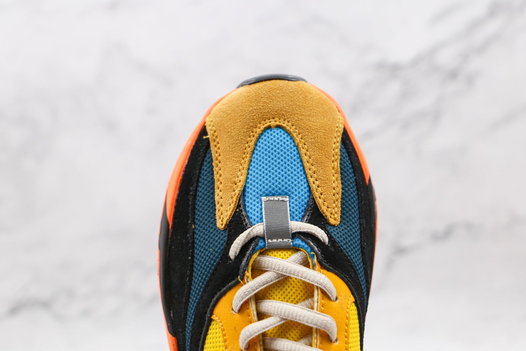 Adidas Yeezy Boost 700 Sun - Luxe Premium Brazil