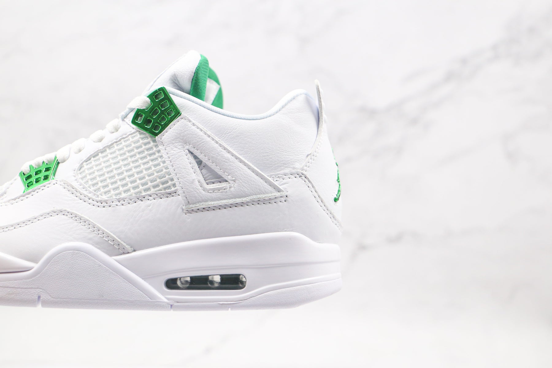 Jordan 4 Retro Metallic Green - Luxe Premium Brazil