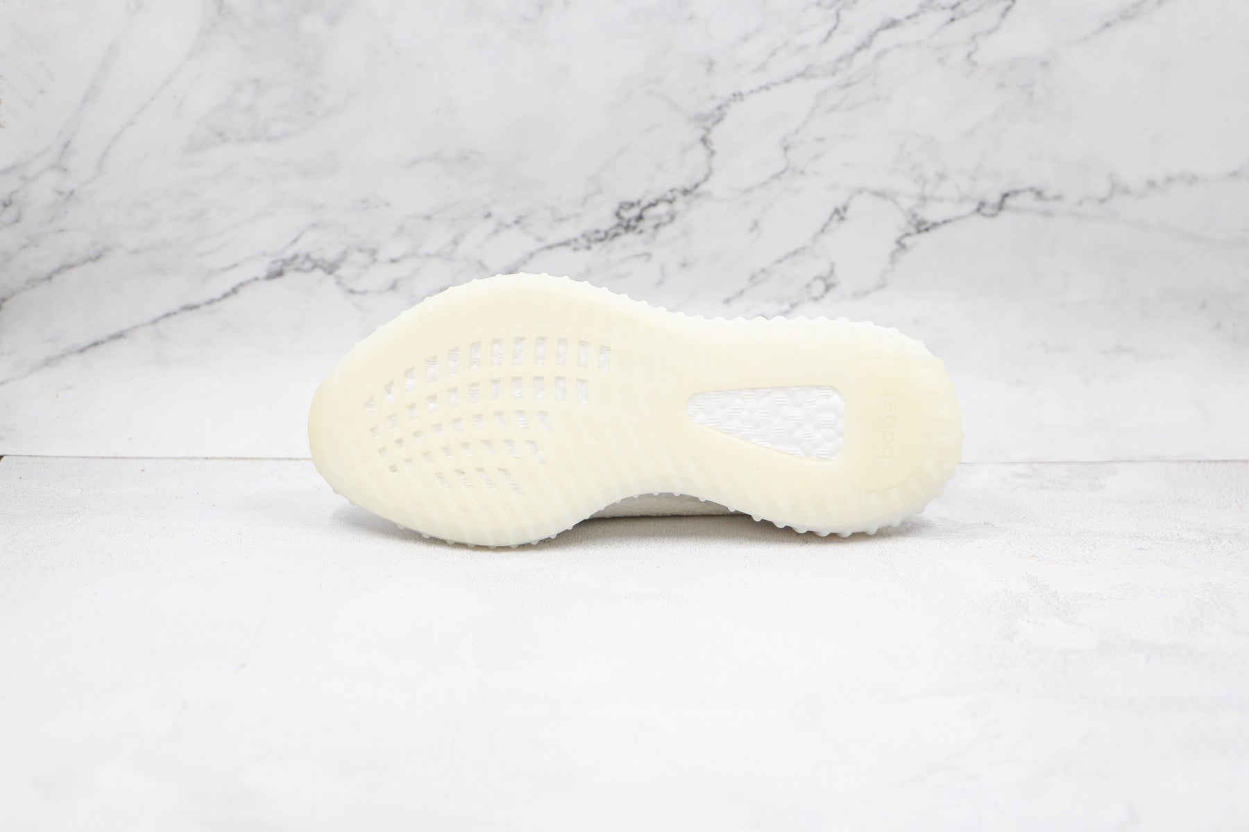 Adidas Yeezy Boost 350 V2 Cream/Triple White - Luxe Premium Brazil