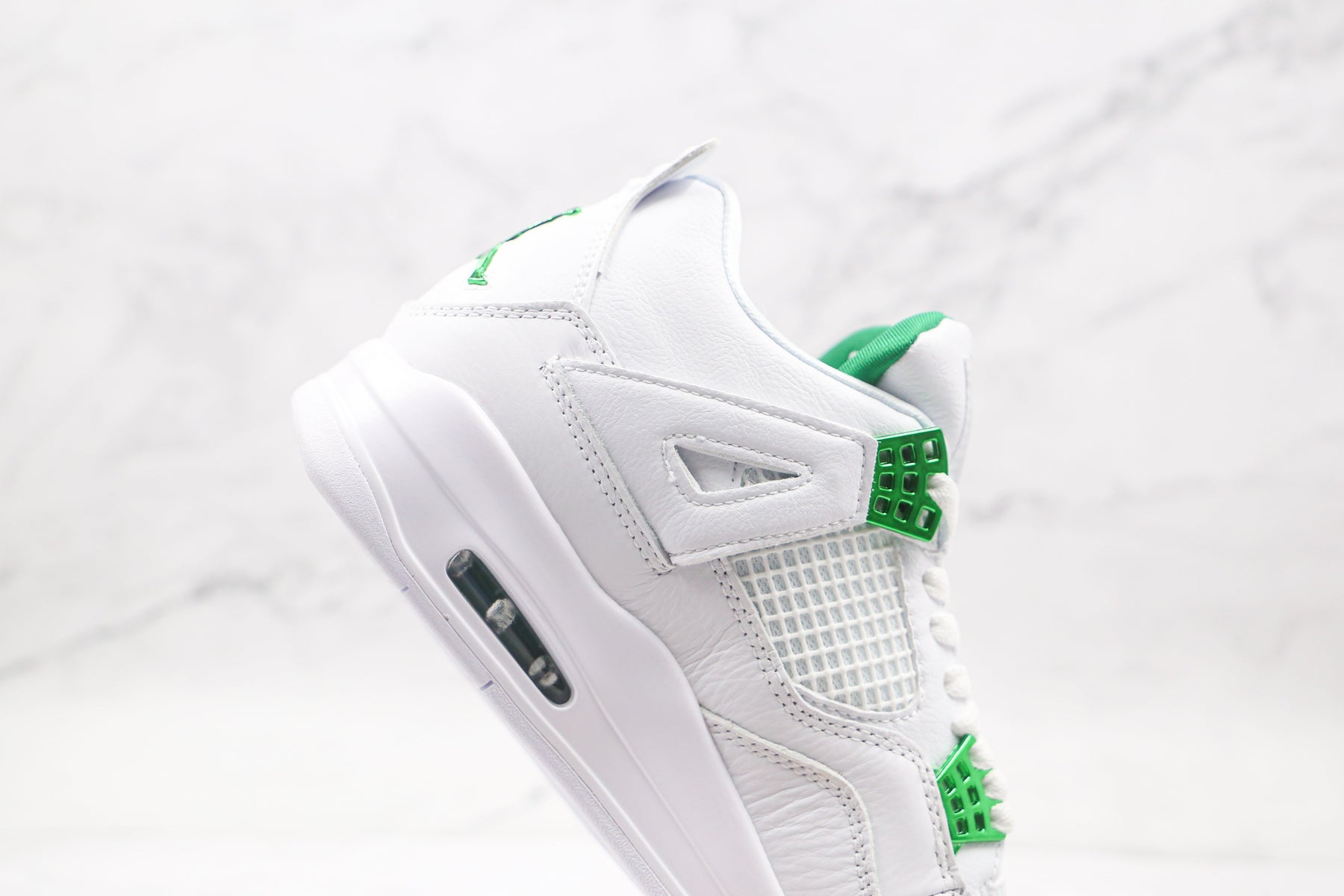 Jordan 4 Retro Metallic Green - Luxe Premium Brazil