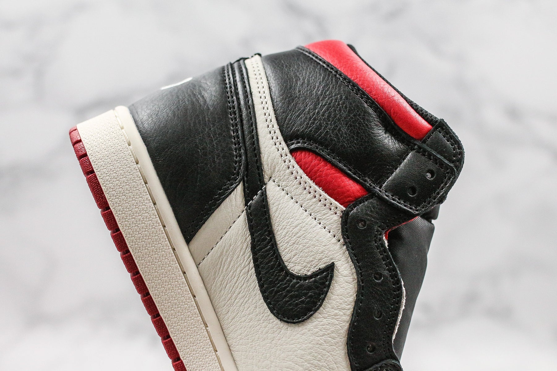 Jordan 1 Retro High "Not for Resale" Varsity Red Luxe Premium Brazil