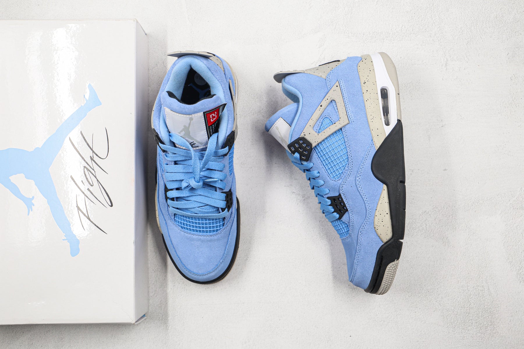 Jordan 4 Retro University Blue - Luxe Premium Brazil