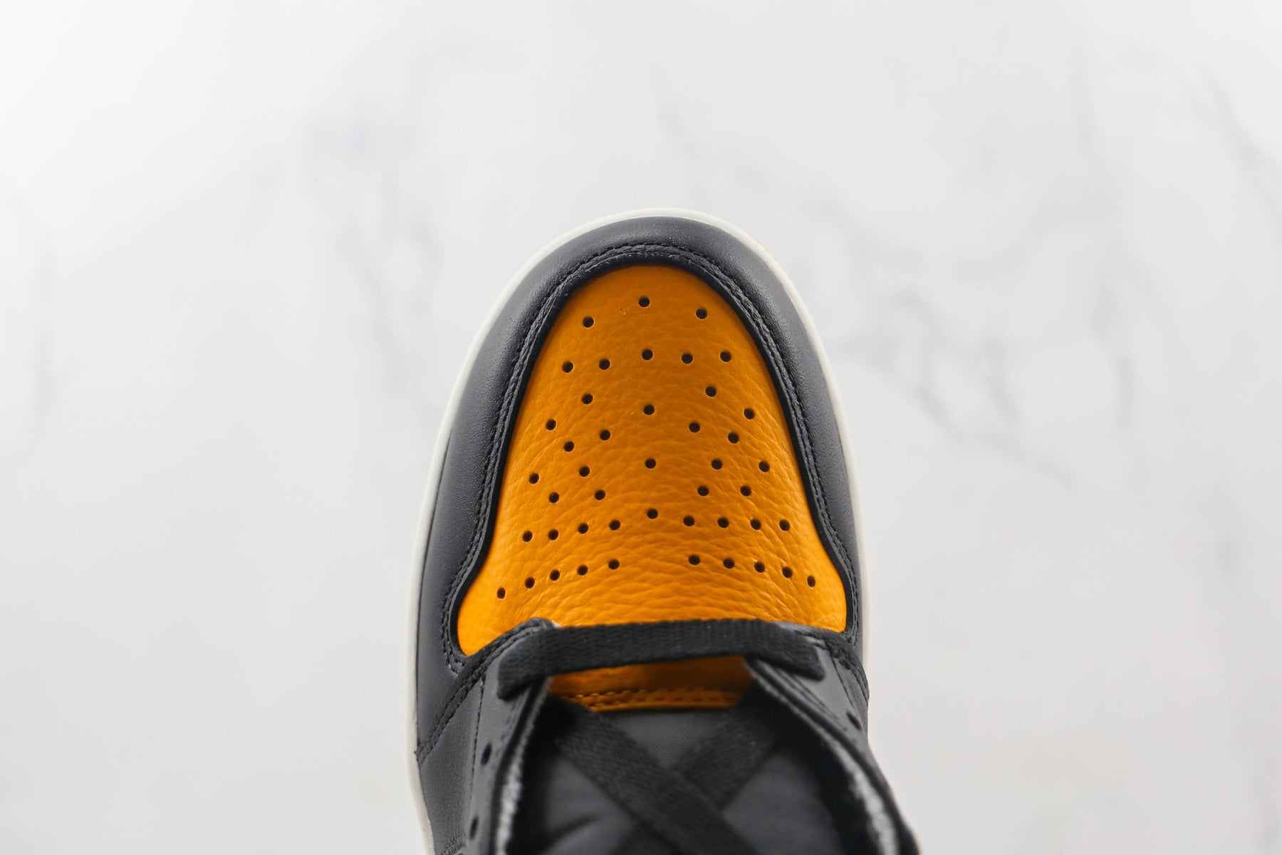 Jordan 1 Retro High Taxi Yellow Toe Luxe Premium Brazil