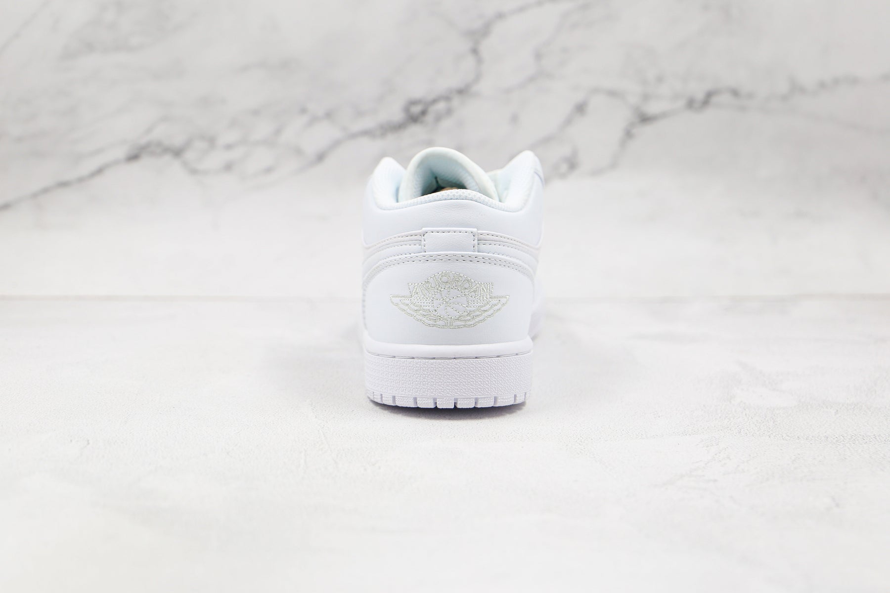 Jordan 1 Low Triple White Luxe Premium Brazil