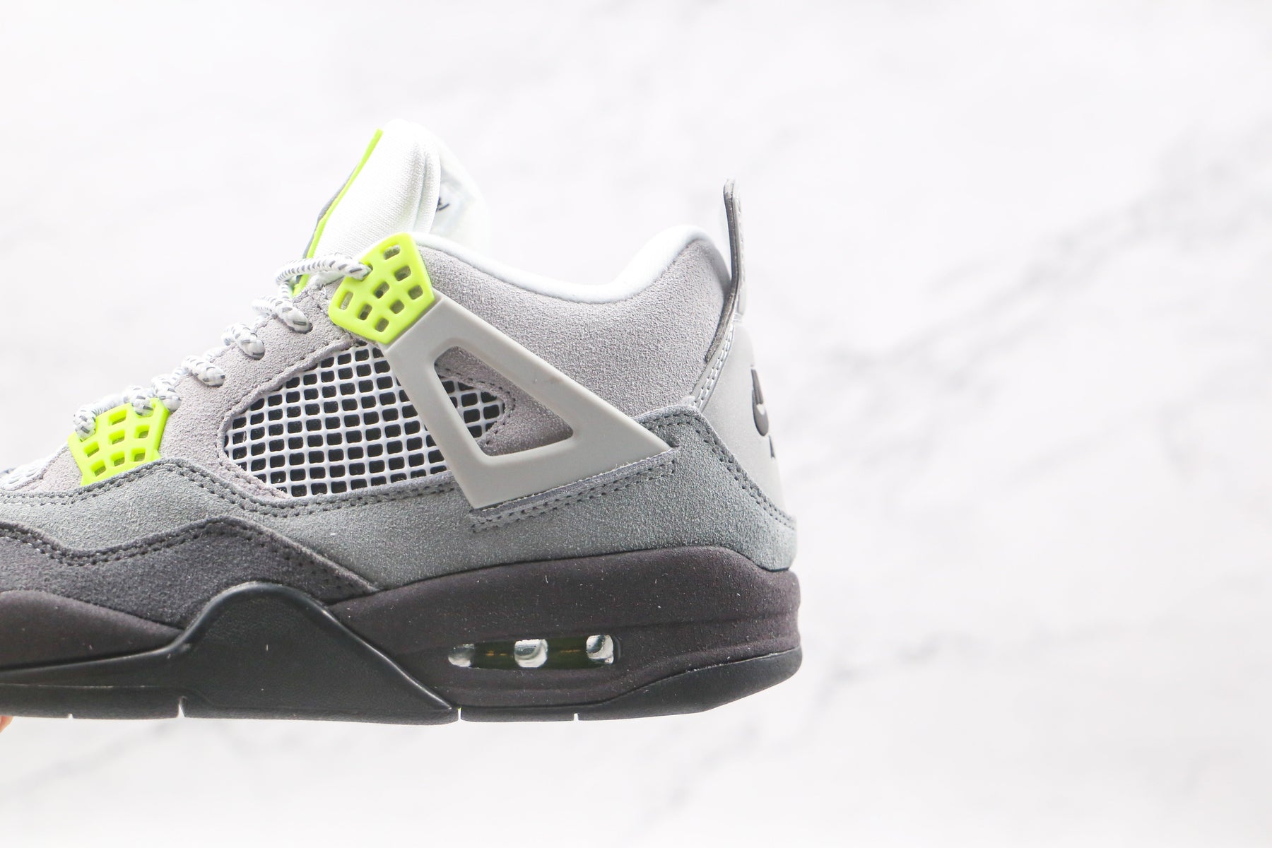 Jordan 4 Retro SE 95 Neon - Luxe Premium Brazil