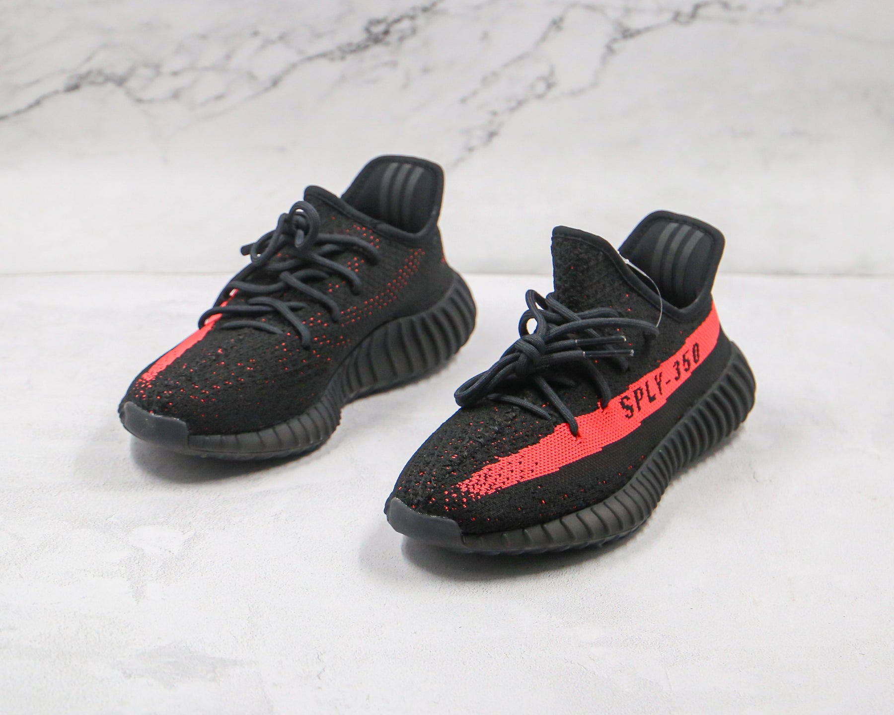 Adidas Yeezy Boost 350 V2 Core Black Red - Luxe Premium Brazil