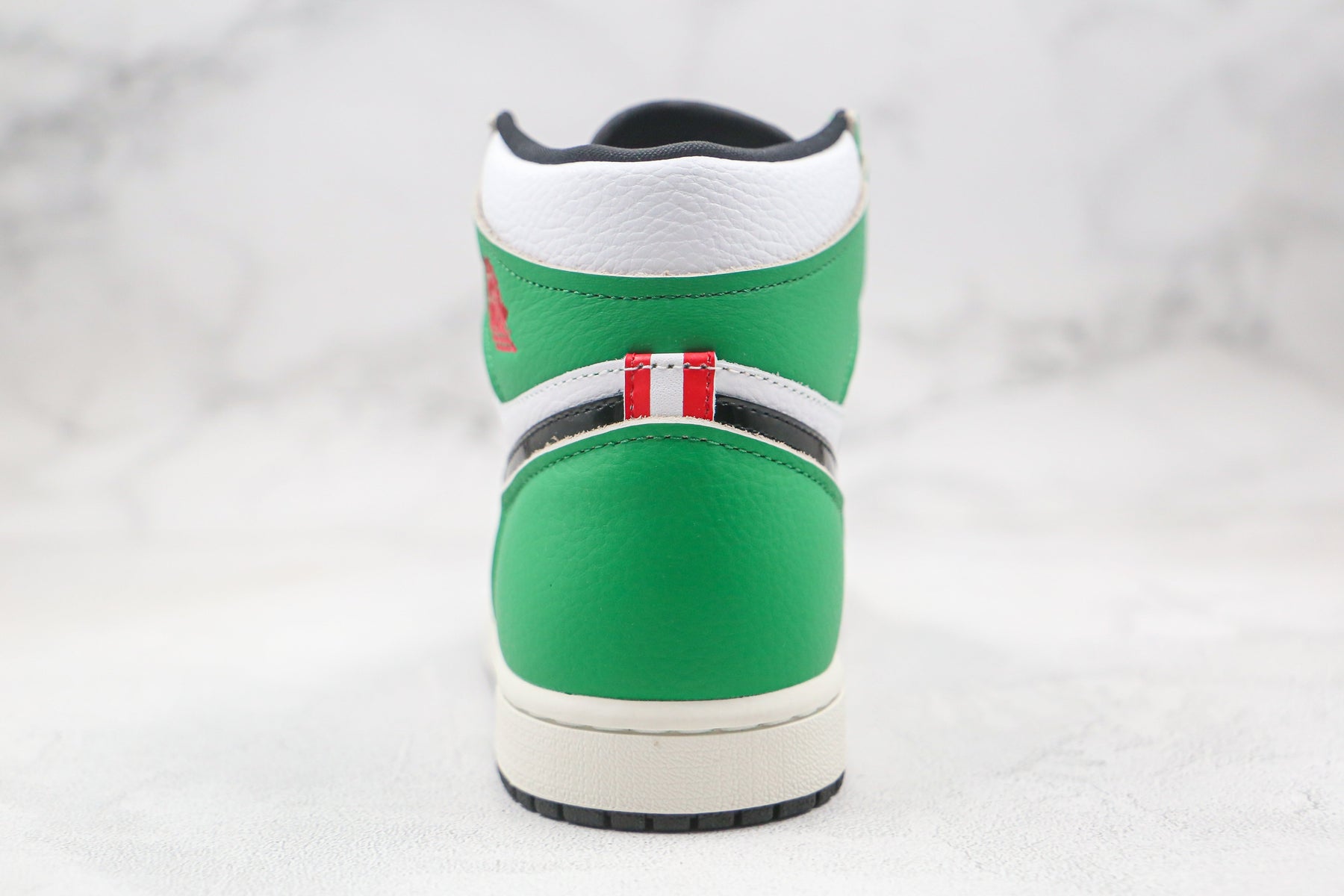 Jordan 1 Retro High Lucky Green Luxe Premium Brazil