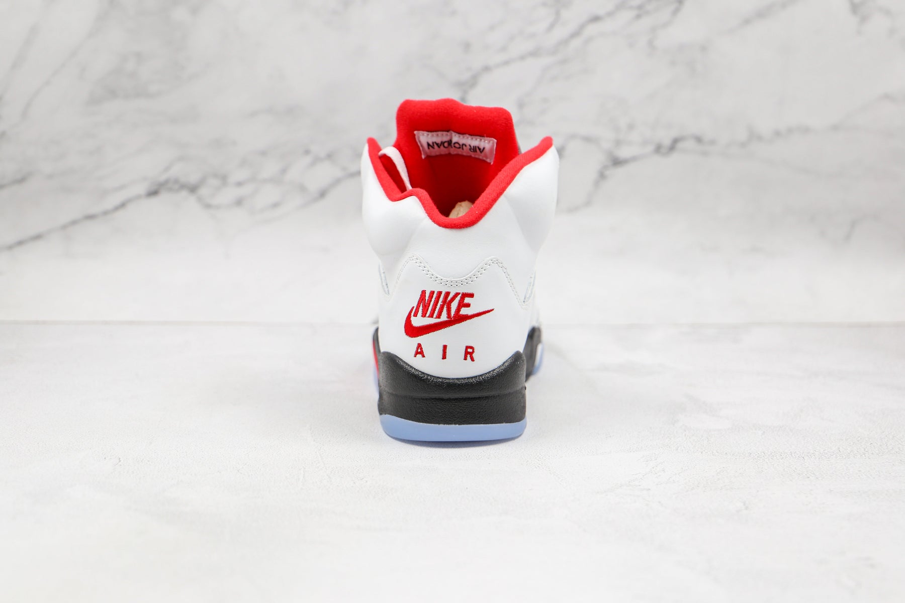Jordan 5 Retro Fire Red Silver Tongue - Luxe Premium Brazil
