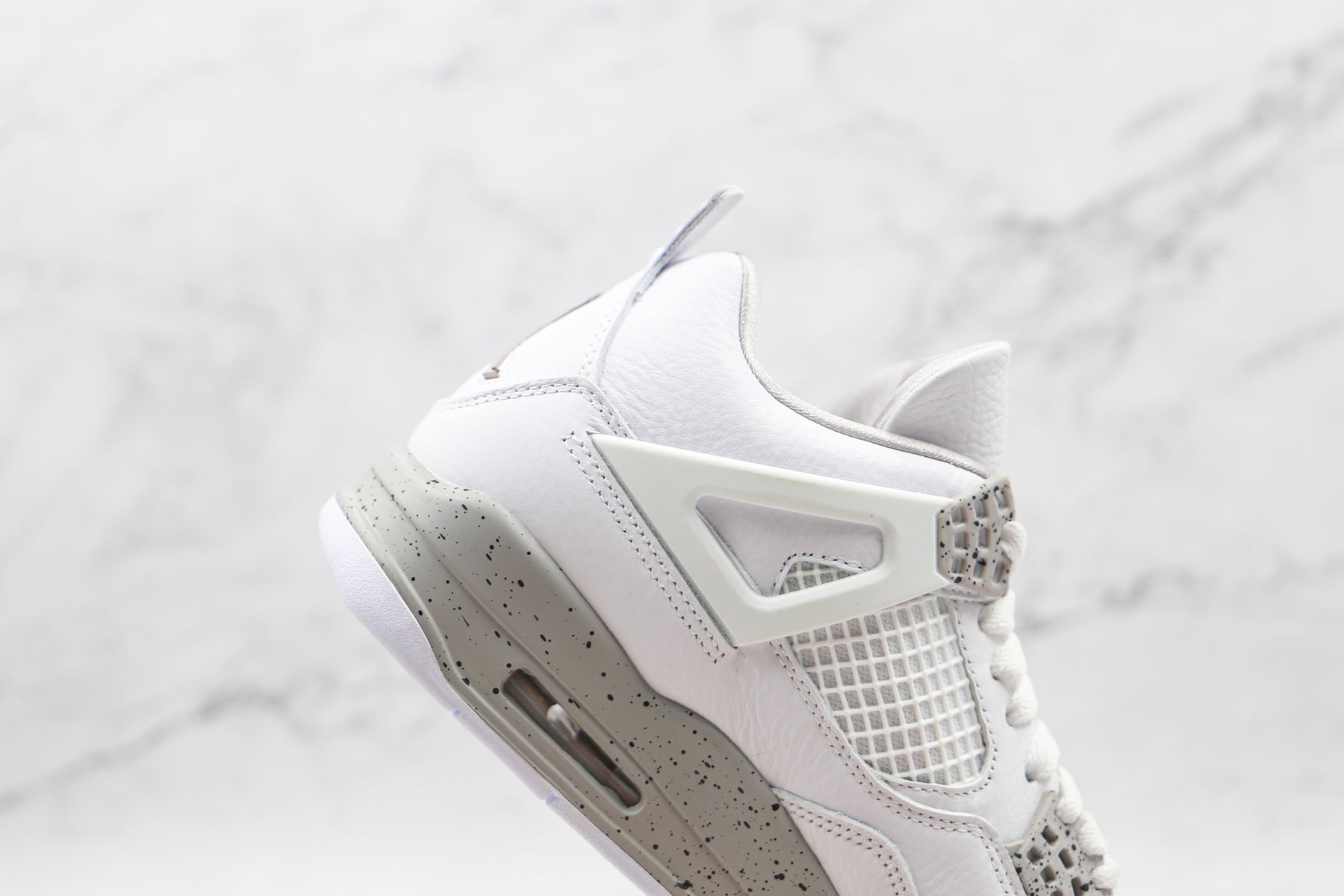 Jordan 4 Retro White Oreo - Luxe Premium Brazil