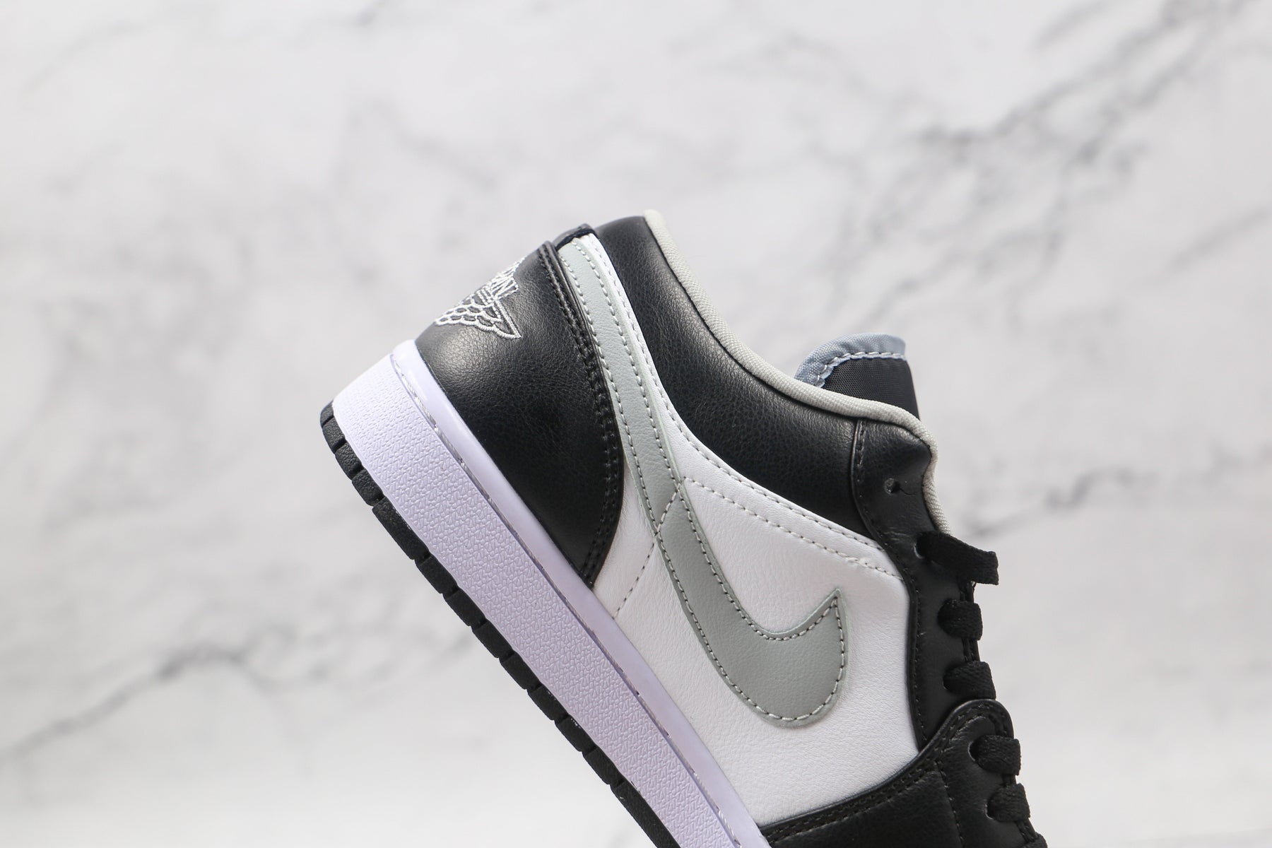 Jordan 1 Low Black White Grey Luxe Premium Brazil