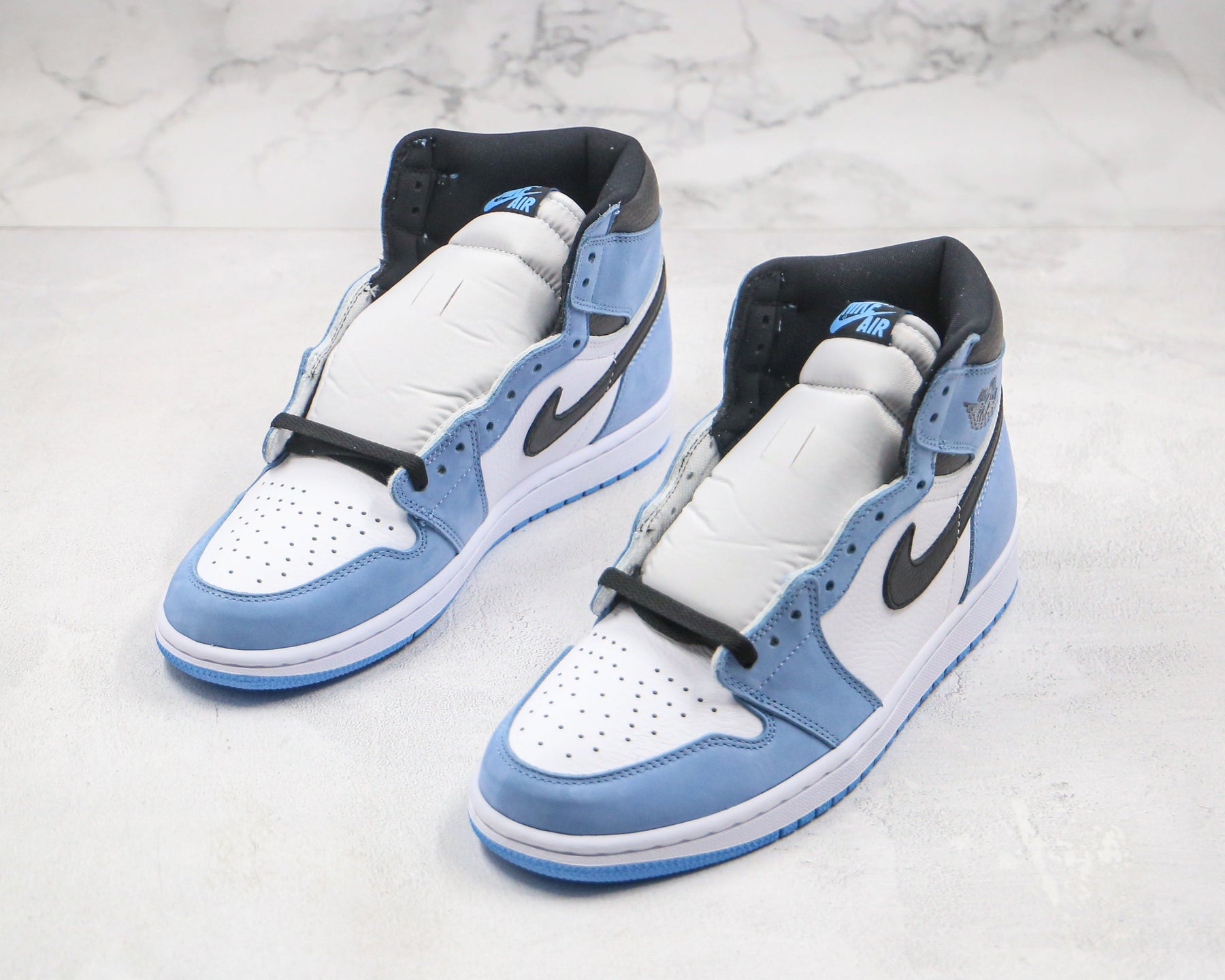 Jordan 1 Retro High White University Blue Black Luxe Premium Brazil