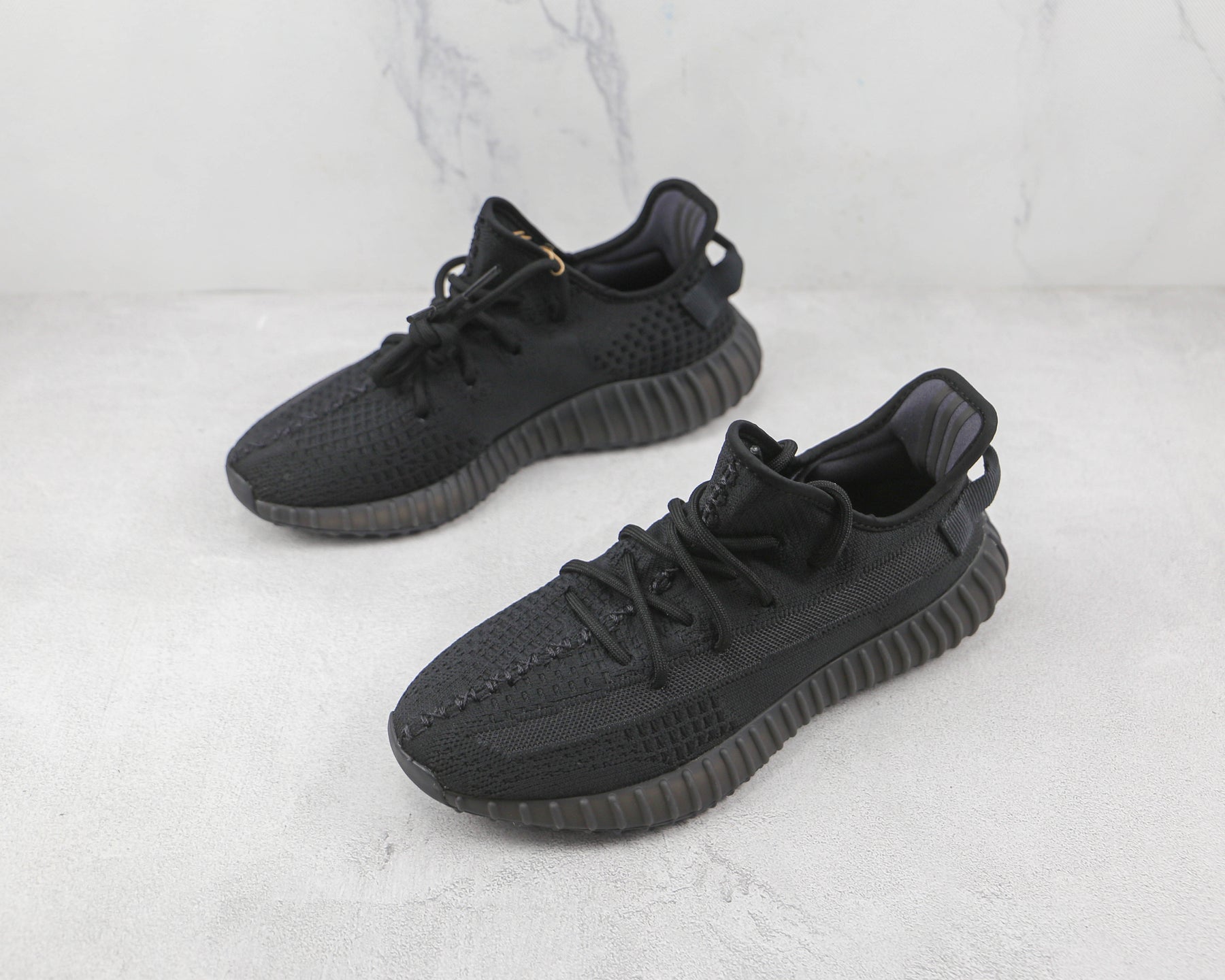 Adidas Yeezy Boost 350 V2 Onyx - Luxe Premium Brazil