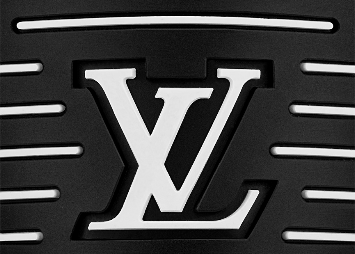 Louis Vuitton Trainer Black Embossed Monogram Luxe Premium Brazil