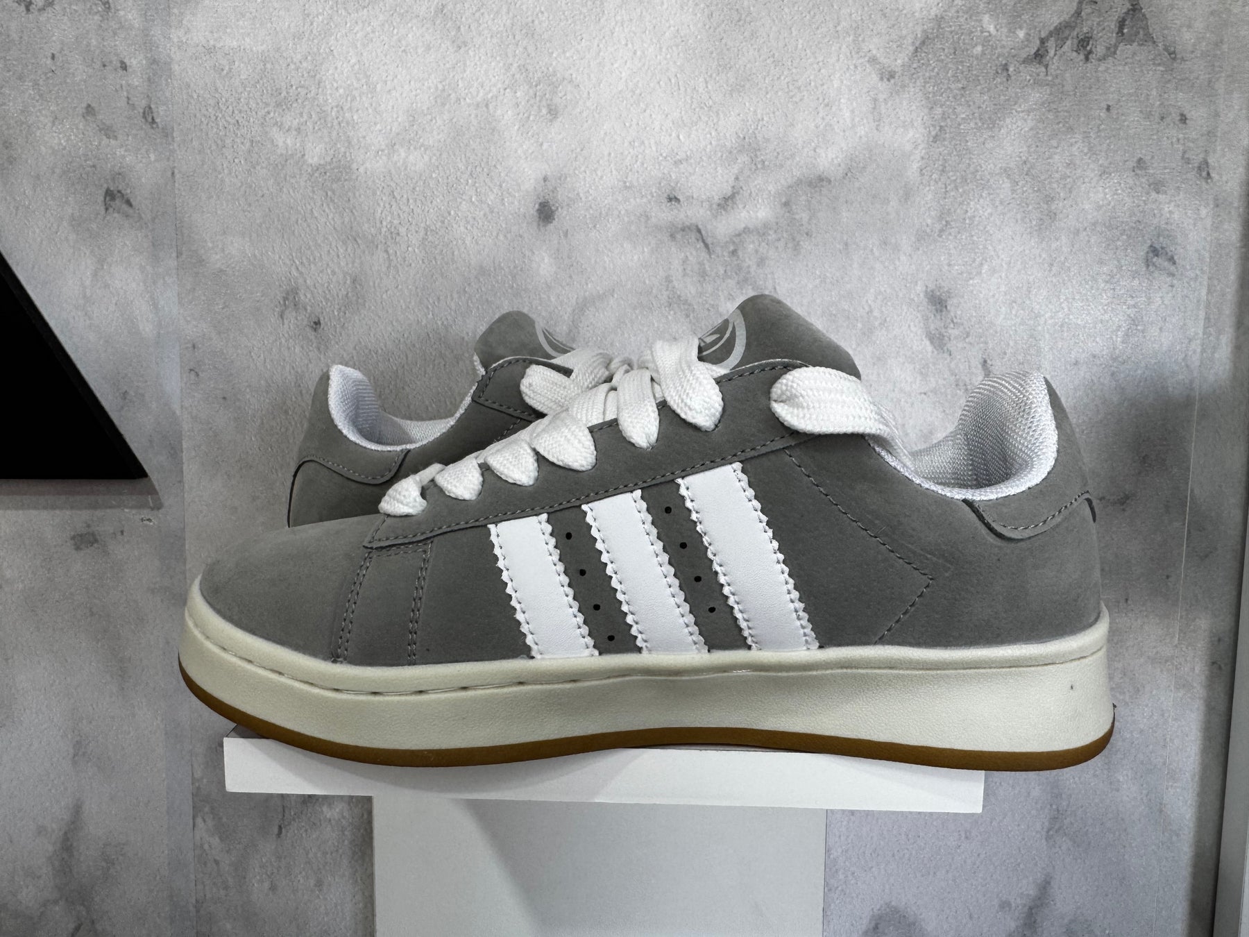 Adidas Campus 00s Grey White (Pronta Entrega)