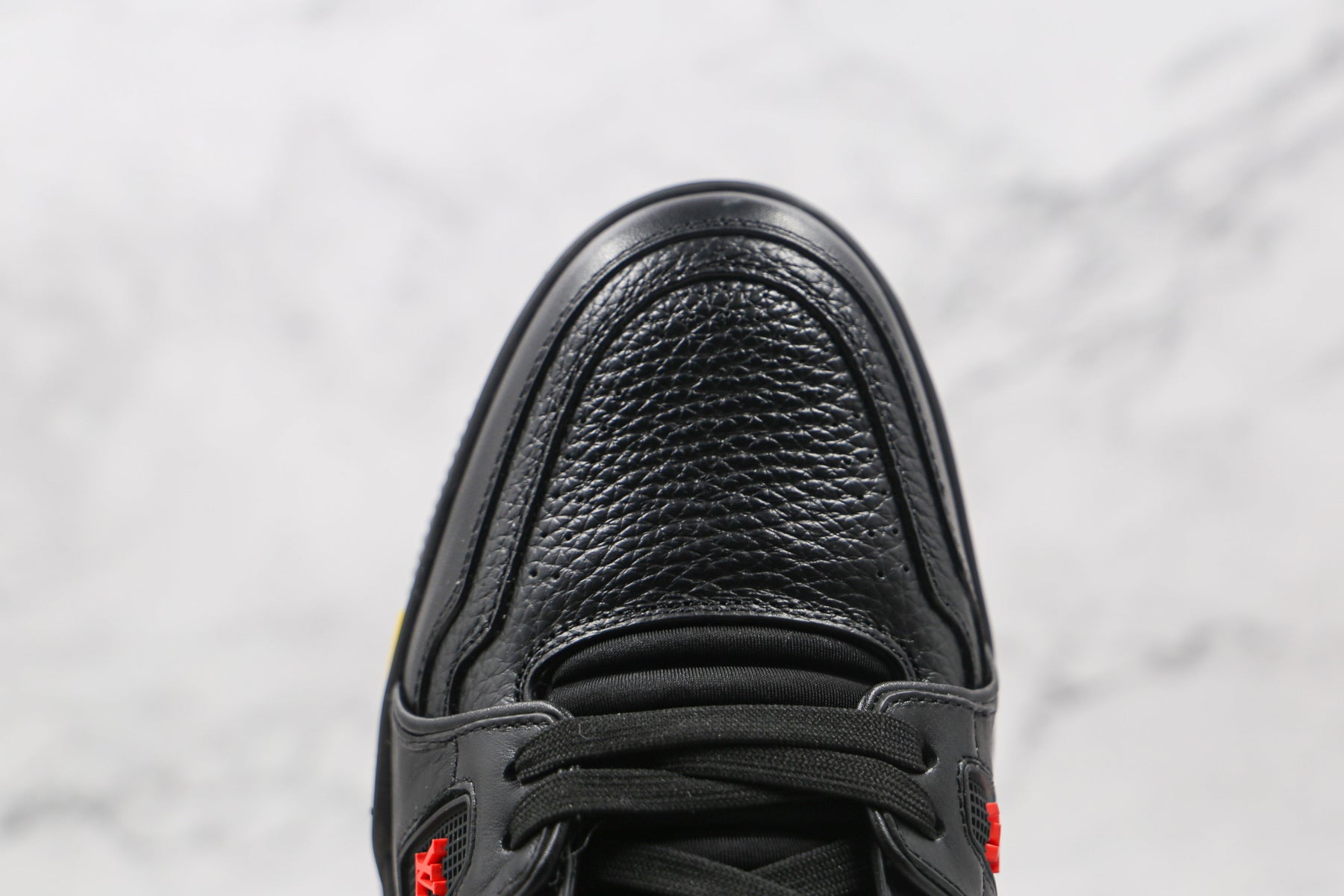 Louis Vuitton Trainer Black Signature - Luxe Premium Brazil