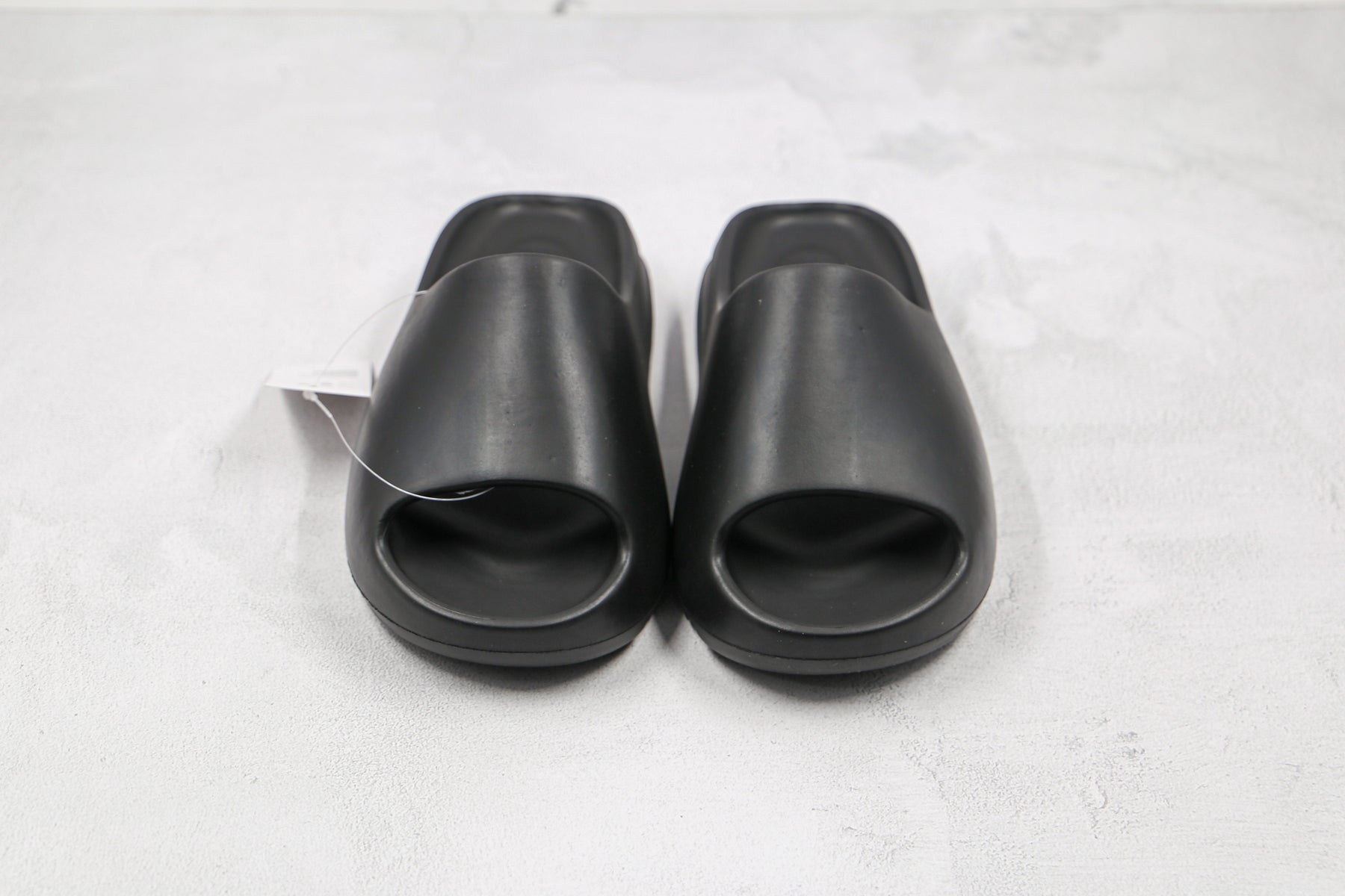 Adidas Yeezy Slide Onyx - Luxe Premium Brazil