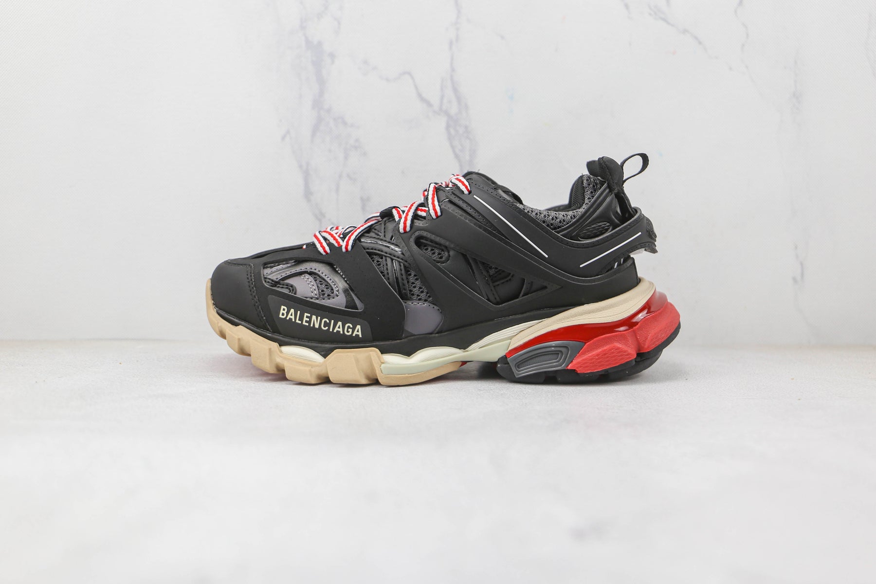 Balenciaga Track Black Grey Red - Luxe Premium Brazil