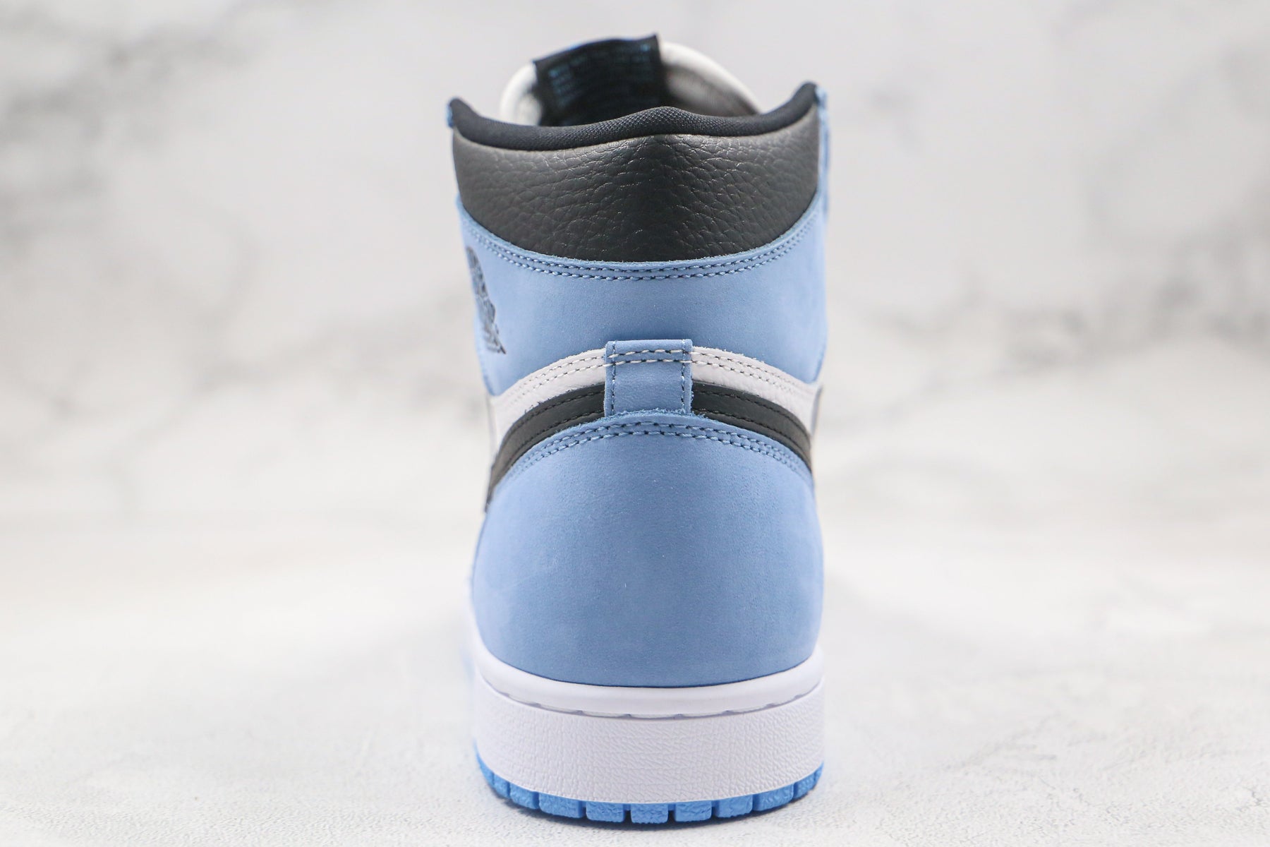 Jordan 1 Retro High White University Blue Black Luxe Premium Brazil