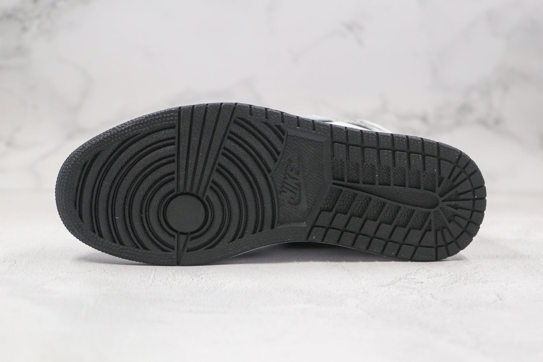 Jordan 1 Retro High Silver Toe Luxe Premium Brazil