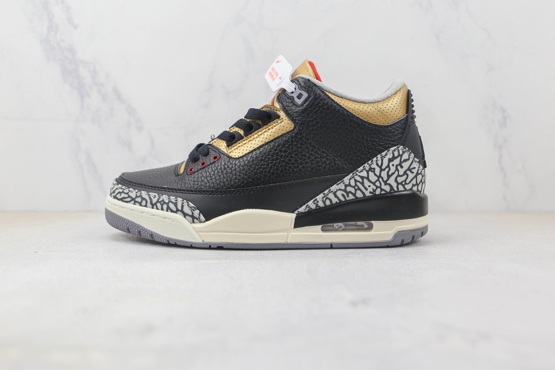 Jordan 3 Retro Cement Gold - Luxe Premium Brazil